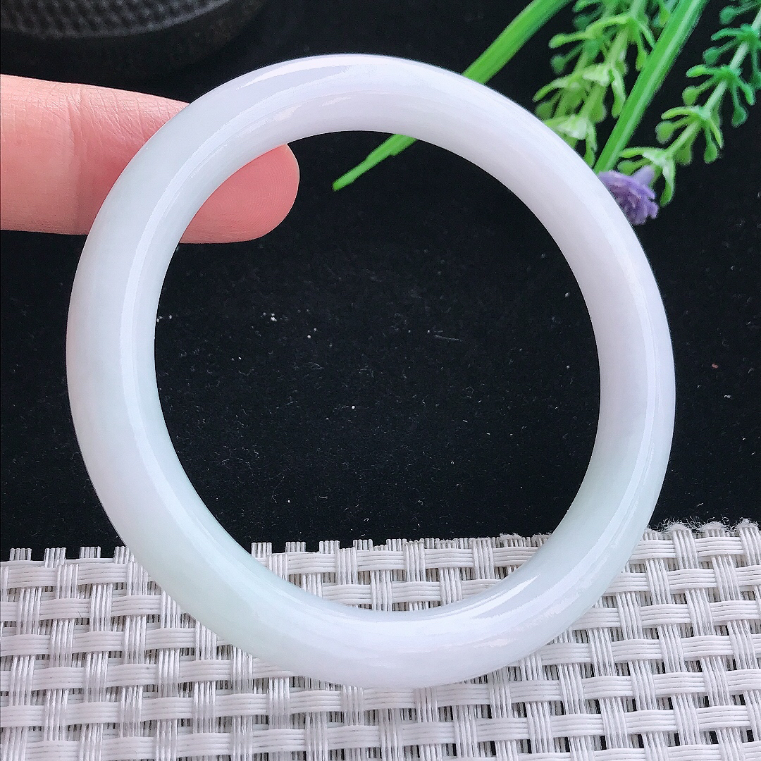 实拍天然翡翠55.5/8/8.7老坑秀气冰润圆条手镯翡翠玉镯手环