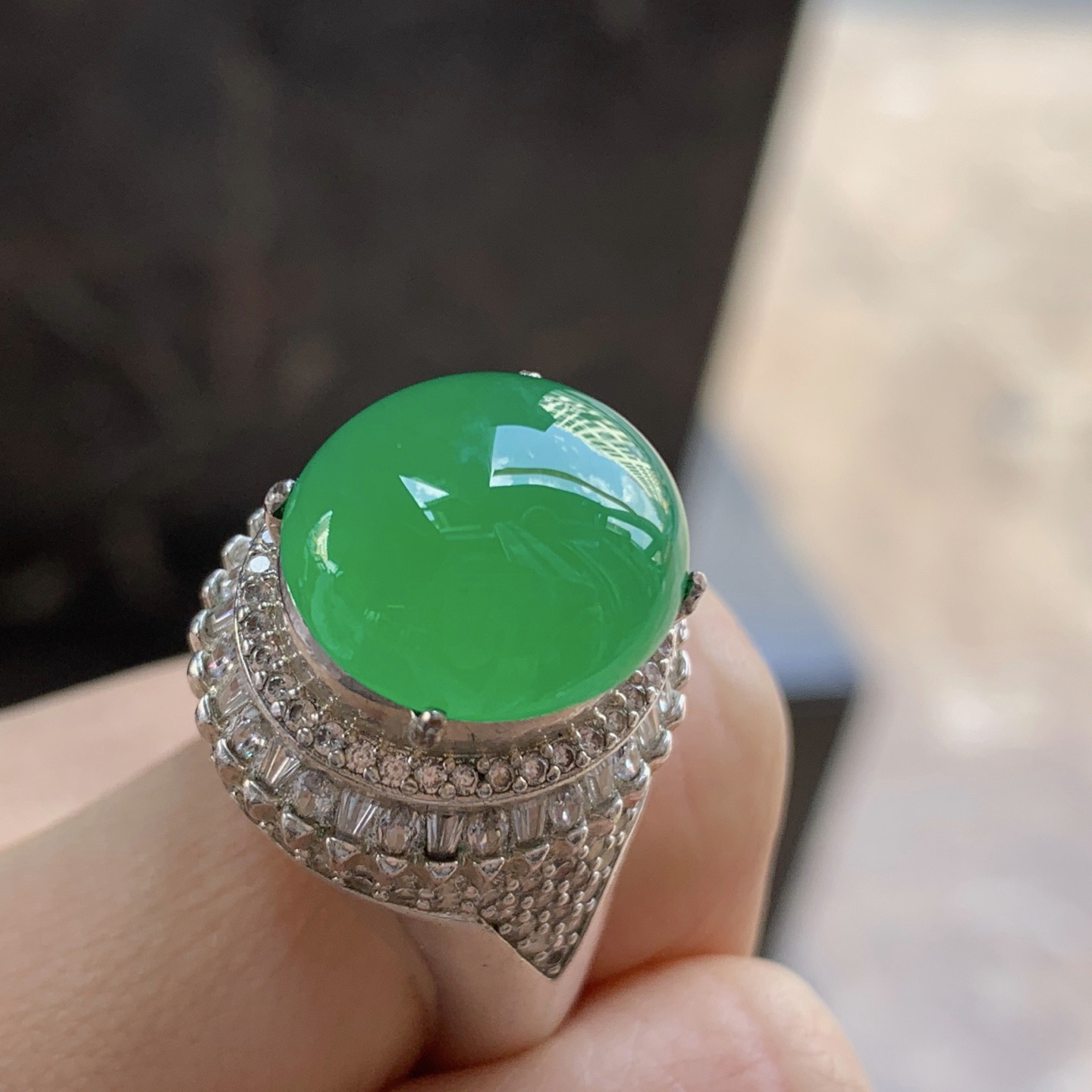 阳绿色戒面^_^色阳 种色好 铜托