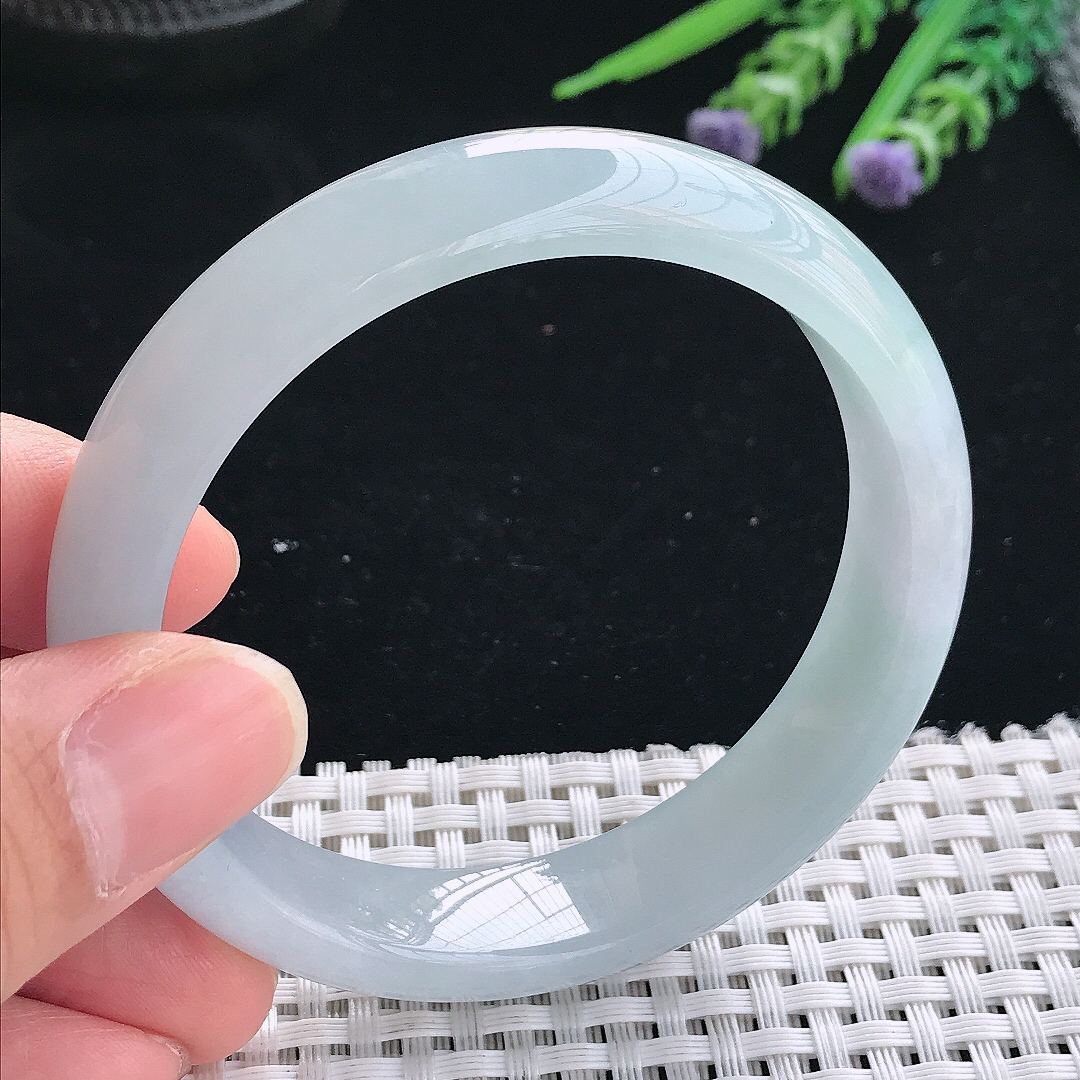 实拍天然翡翠56.8/13.2/7.6老坑冰胶水灵天空蓝手镯翡翠玉镯手环