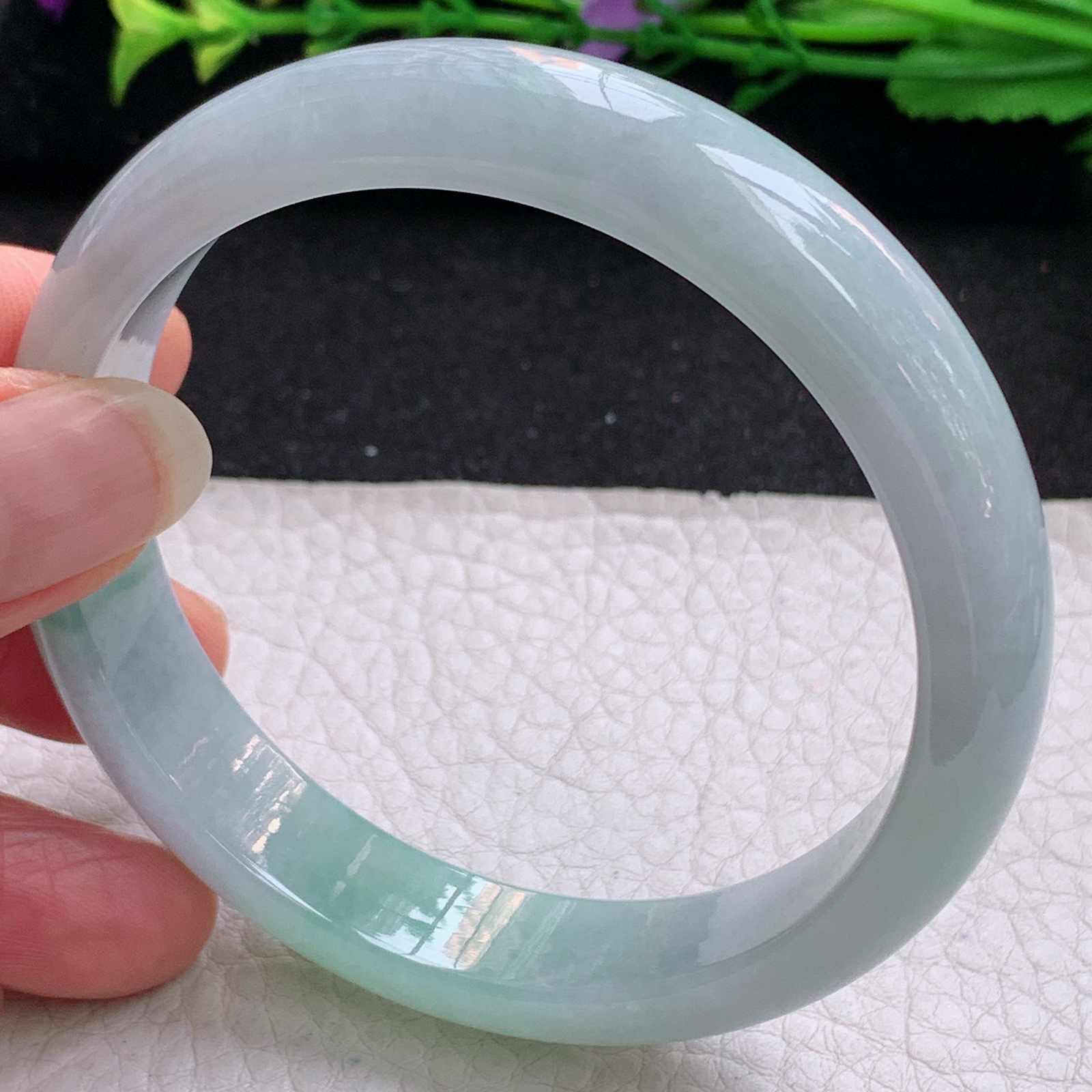 yh实拍59*12.6*7.2平安镯 天然缅甸翡翠A货手镯冰飘阳绿宽边正圈玉手环