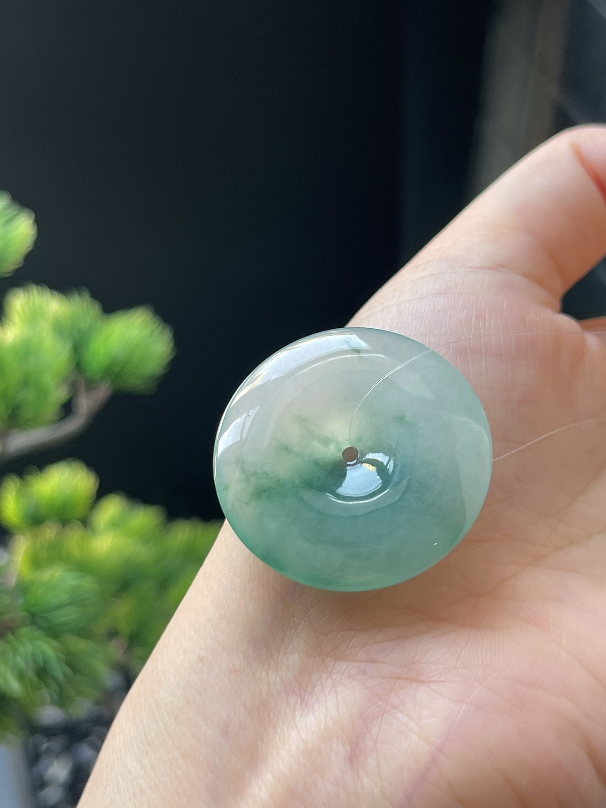 翡翠冰糯种淡绿色平安扣