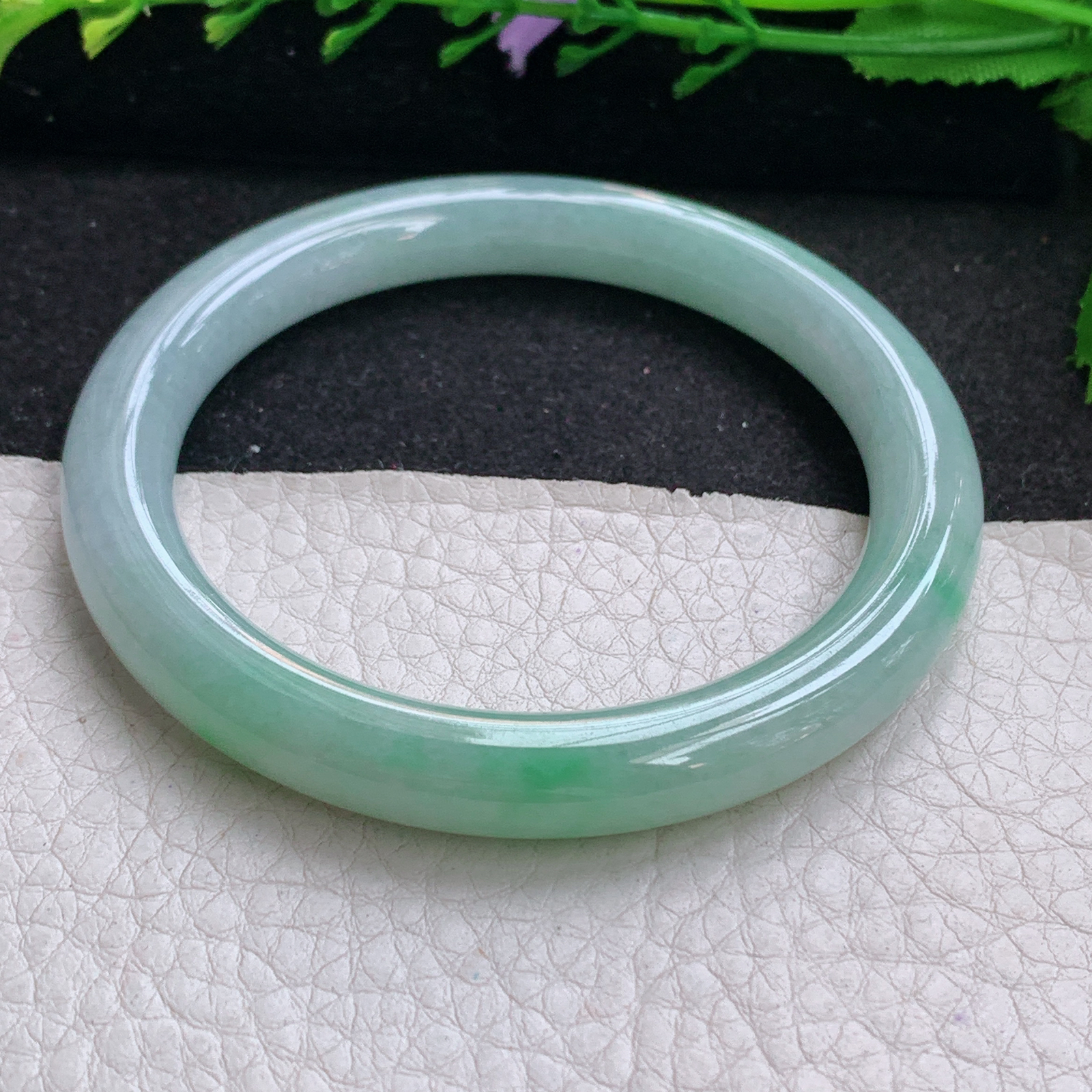 n实拍55*8.5美人镯 天然缅甸翡翠A货手镯项链清新圆条正圈玉手环