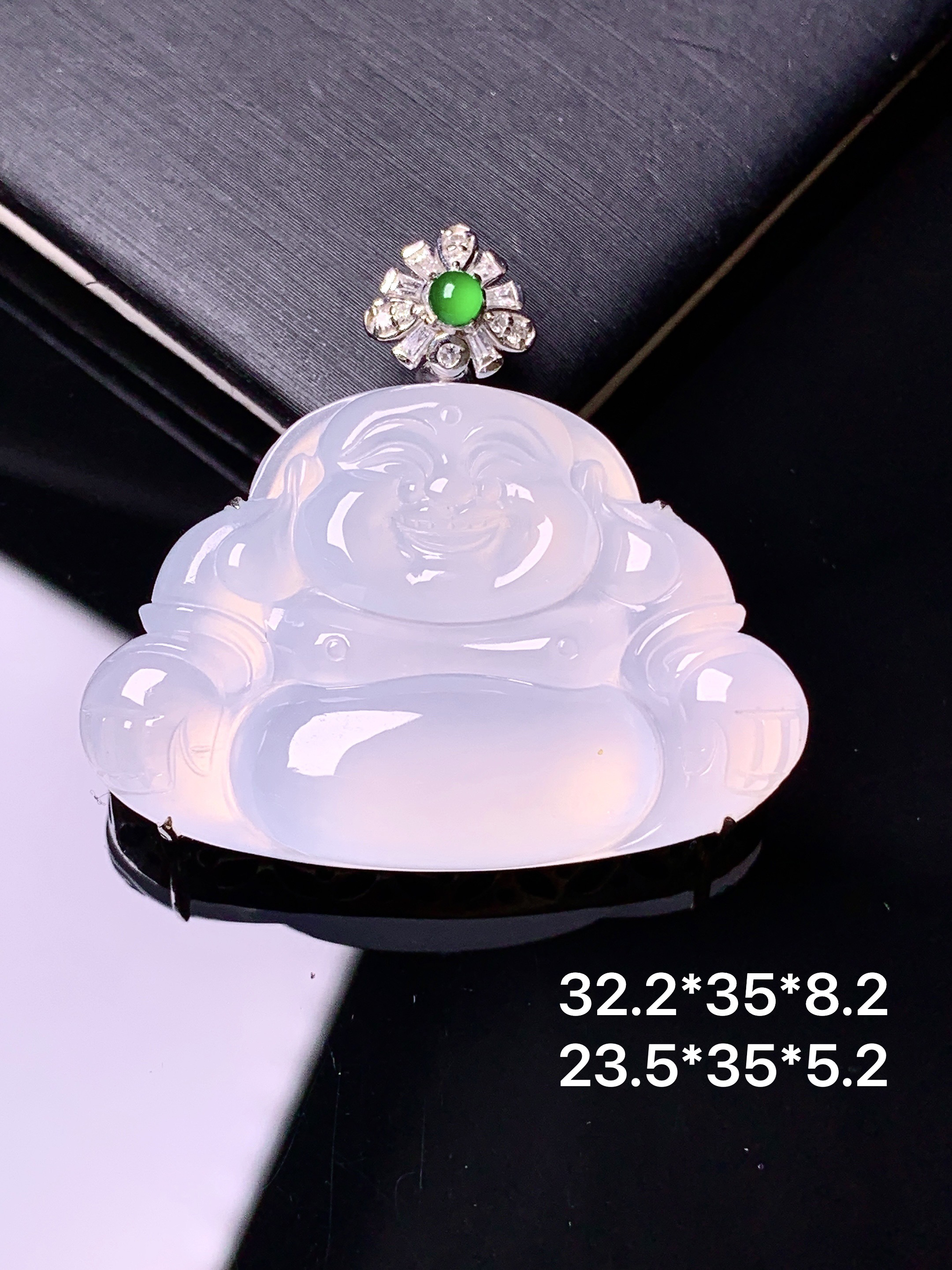 18k金钻镶嵌冰种佛公吊坠 玉质细腻 色泽艳丽清新 水润亮眼 整体尺寸32.2*35*8.2z2