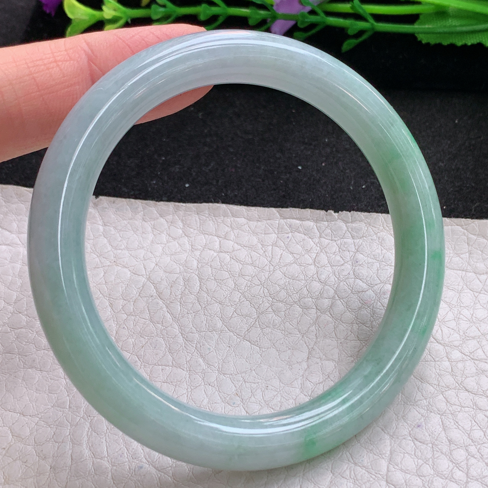 n实拍55*8.5美人镯 天然缅甸翡翠A货手镯项链清新圆条正圈玉手环