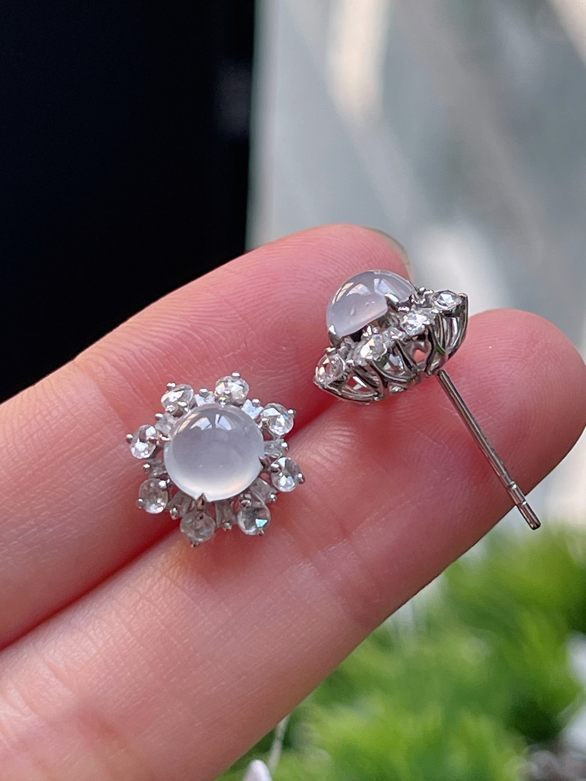 翡翠白冰耳坠，印记：Au750,伴钻石