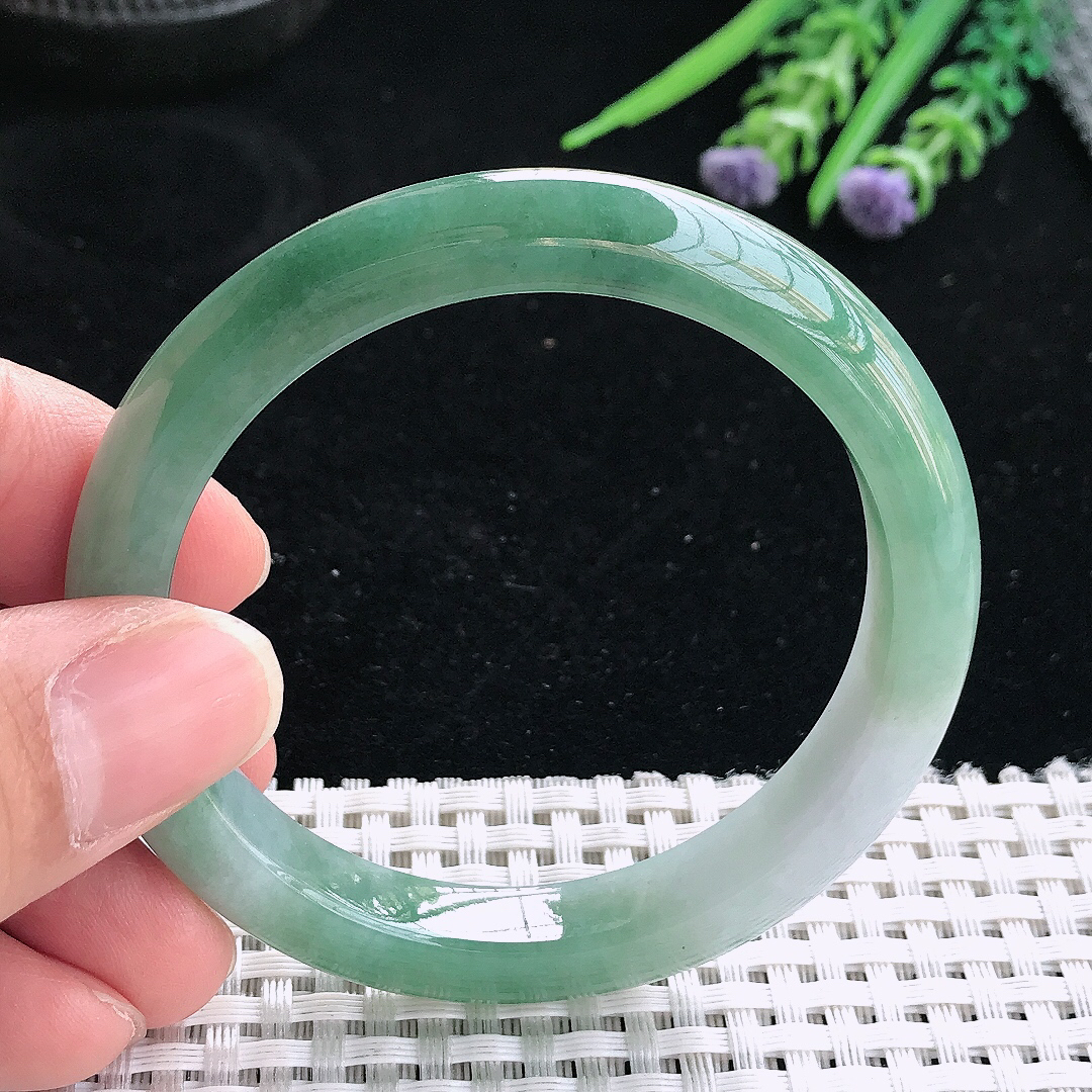 实拍天然翡翠53/9.3/7.8老坑精美油绿手镯翡翠玉镯手环