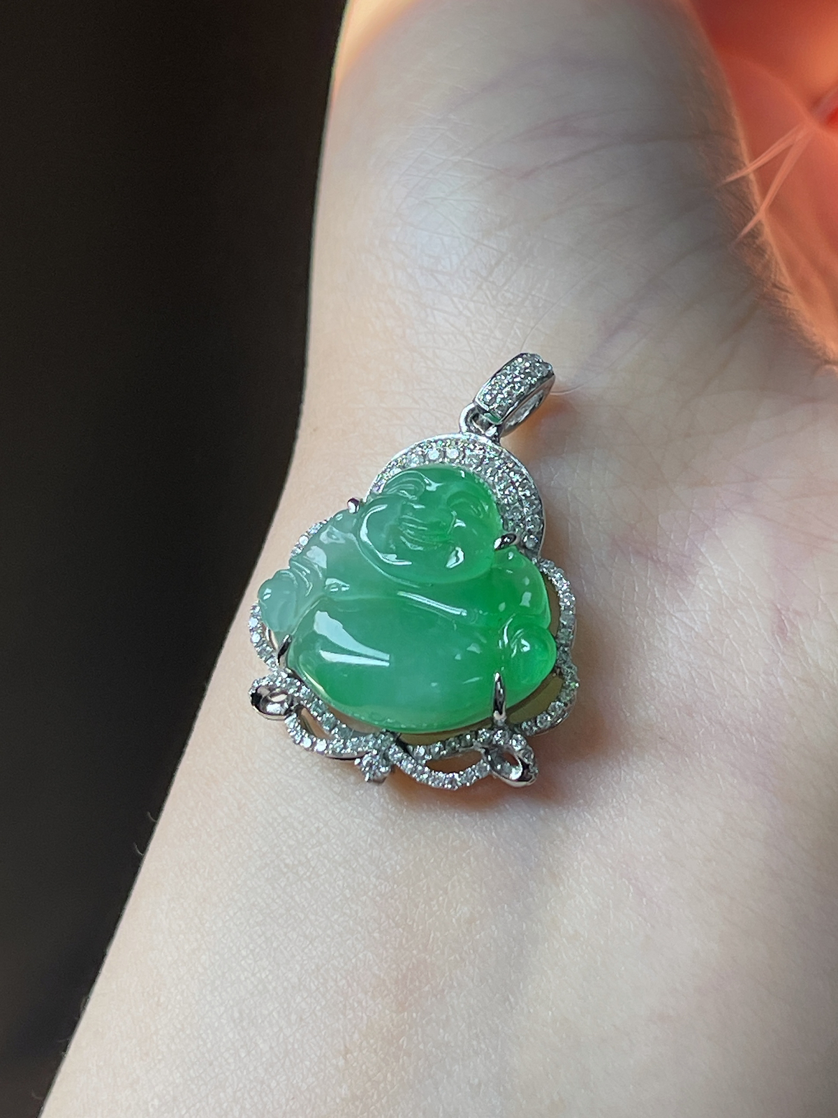 翡翠冰糯种绿色佛公吊坠，印记：G18K,伴钻石