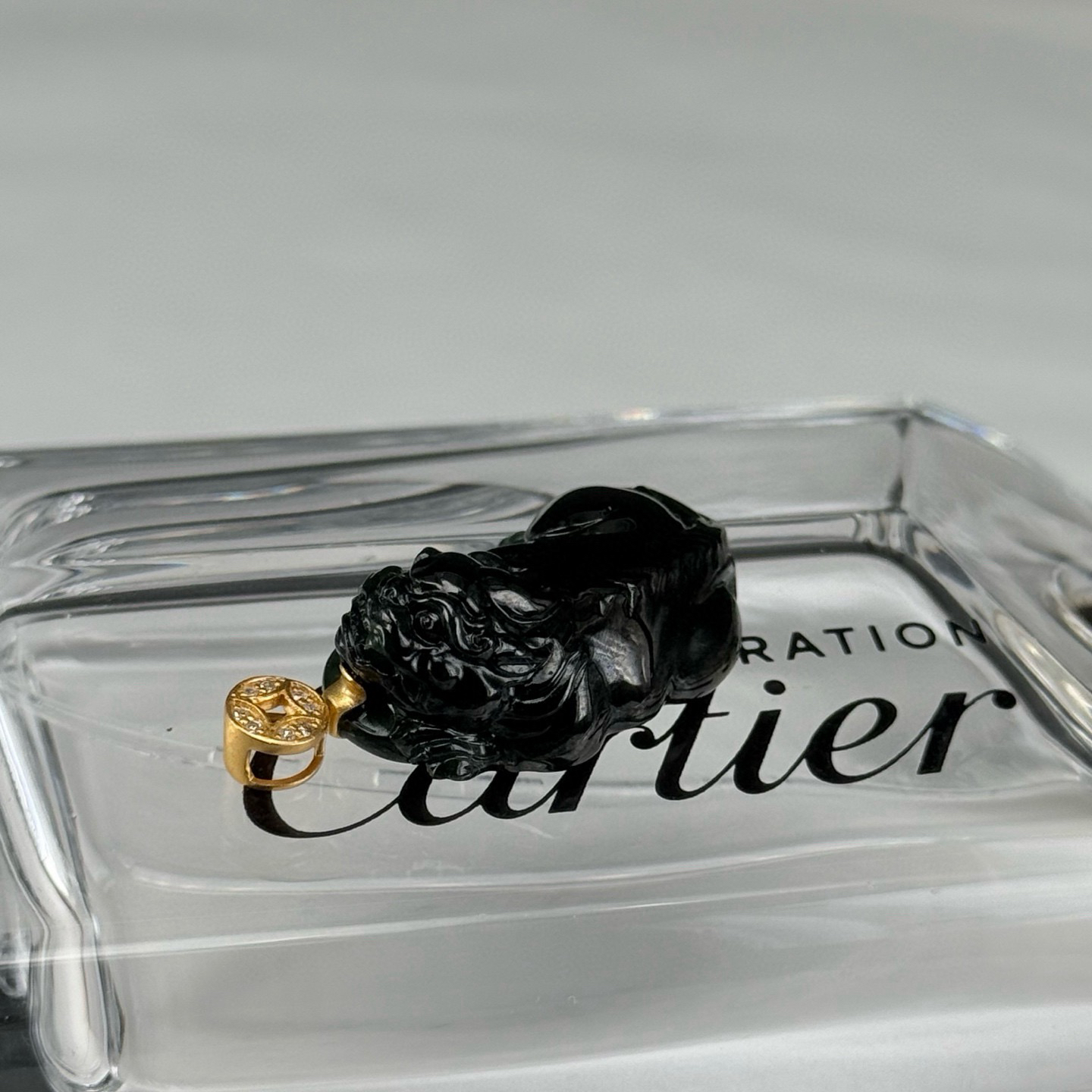 精品18k墨翠貔貅 种好色正 黑度极好 打灯通透 油性十足 尺寸33.3