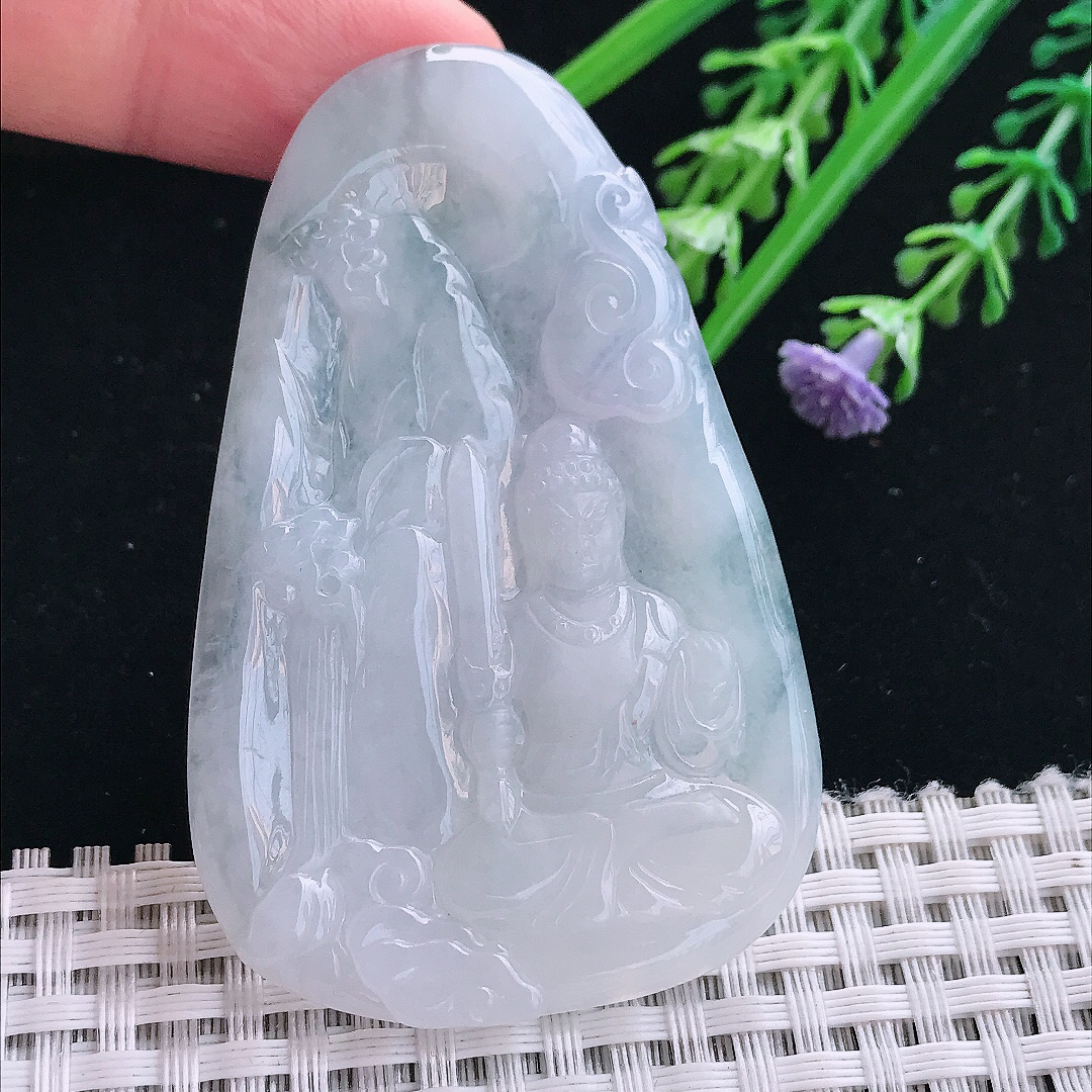 实拍A货翡翠65/42/4.8老坑冰纯白净不动明王吊坠翡翠挂件