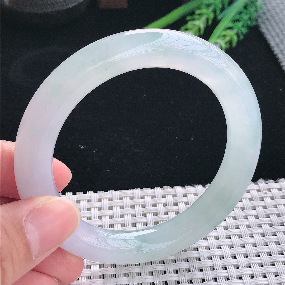 实拍天然翡翠57.5/11.2/11老坑冰胶果冻冰透圆条手镯翡翠玉镯手环