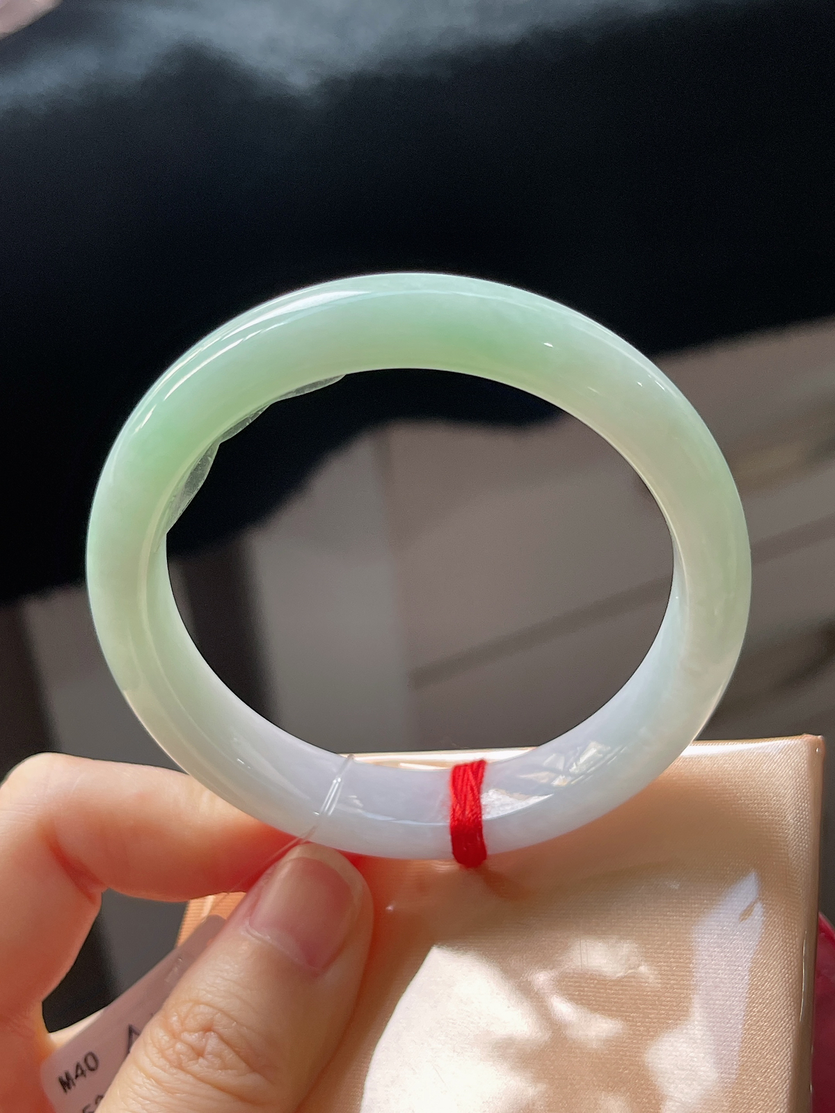 正圈53.4圈口，翡翠糯化种蓝色手镯