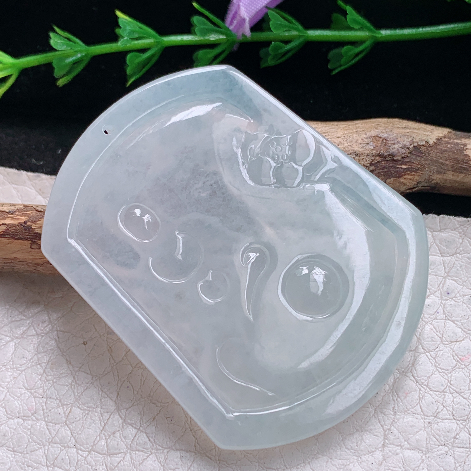 py实拍51.5*41.8*5.6缅甸翡翠精雕冰透生肖守护神文殊菩萨玉项坠 玉挂件