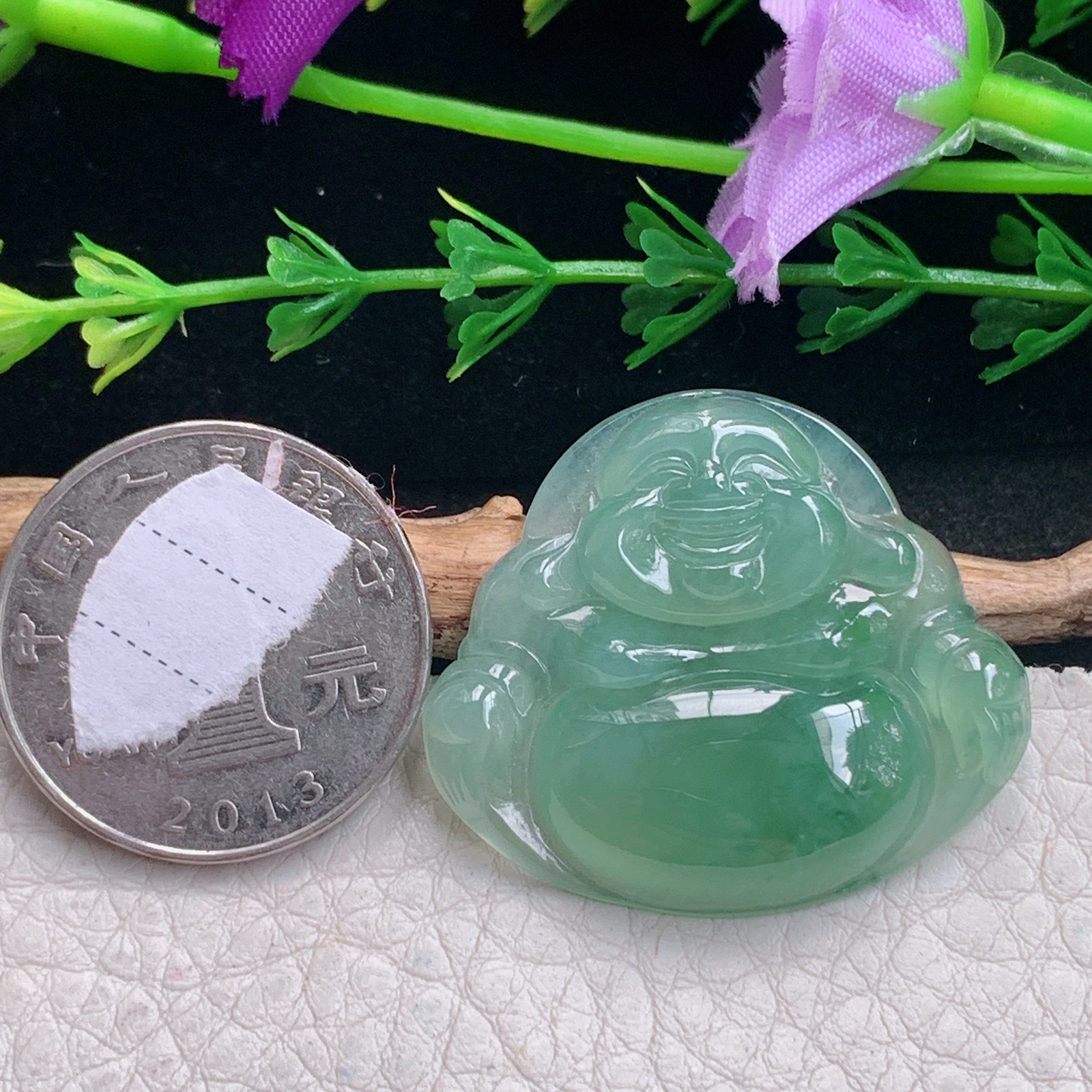 gp实拍29.6*33.9*6缅甸翡翠精雕冰油绿饱满佛公 开心佛玉吊坠