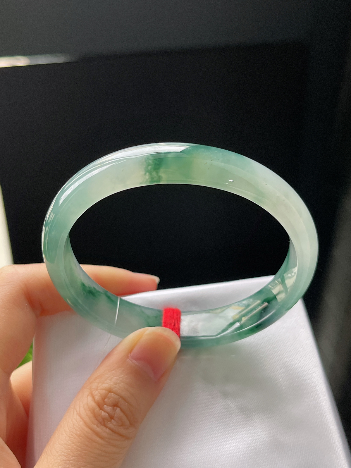 贵妃镯55圈口，翡翠冰种糯种飘绿手镯