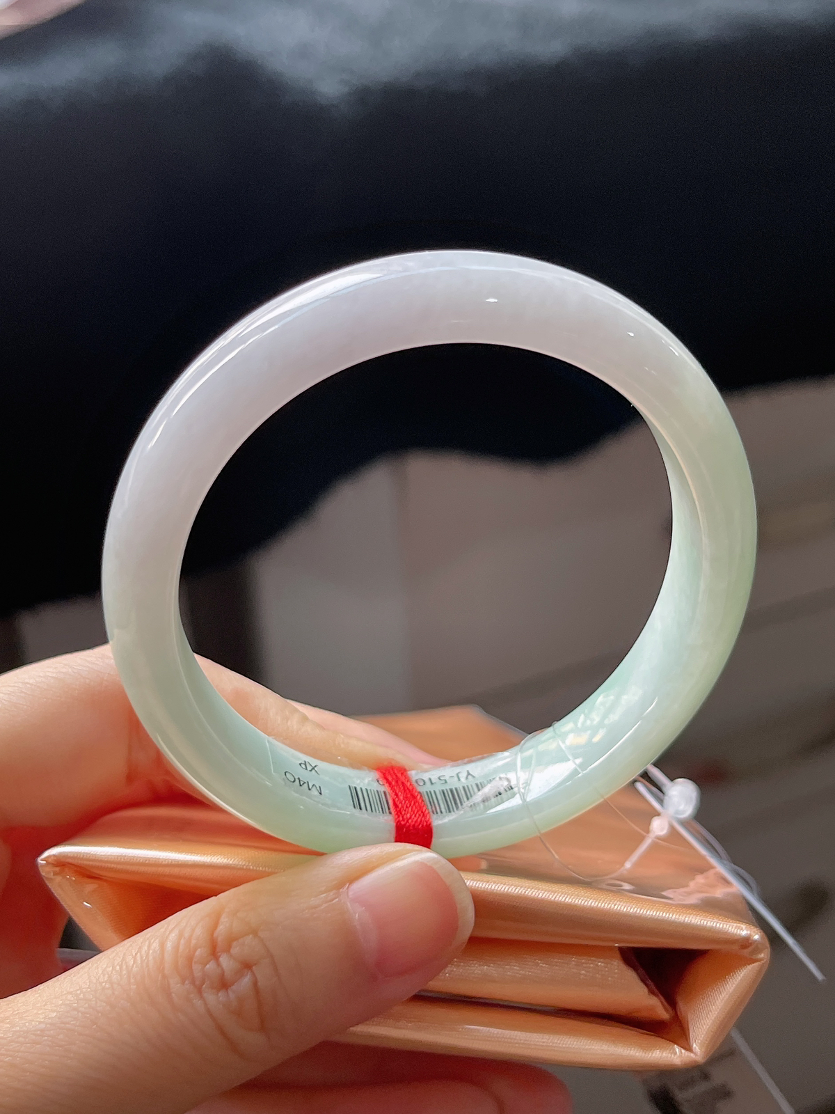 正圈53.4圈口，翡翠糯化种蓝色手镯