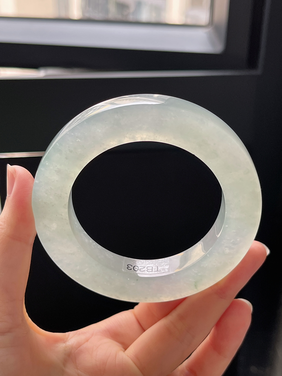 翡翠镯胚，⭕️正圈最大做64，圆条最大做60；最小做55