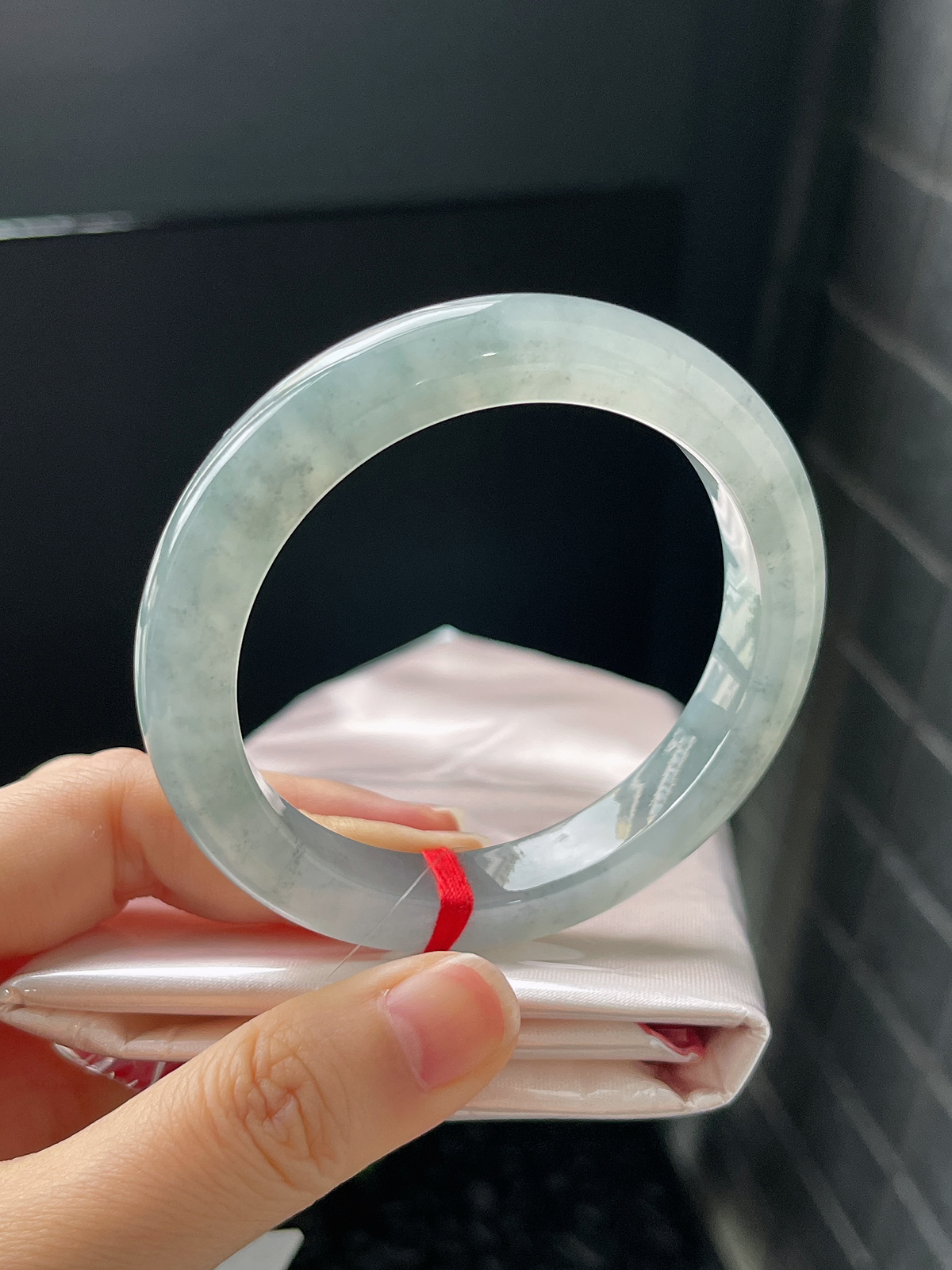 正圈53.9圈口，翡翠冰糯种灰蓝色手镯