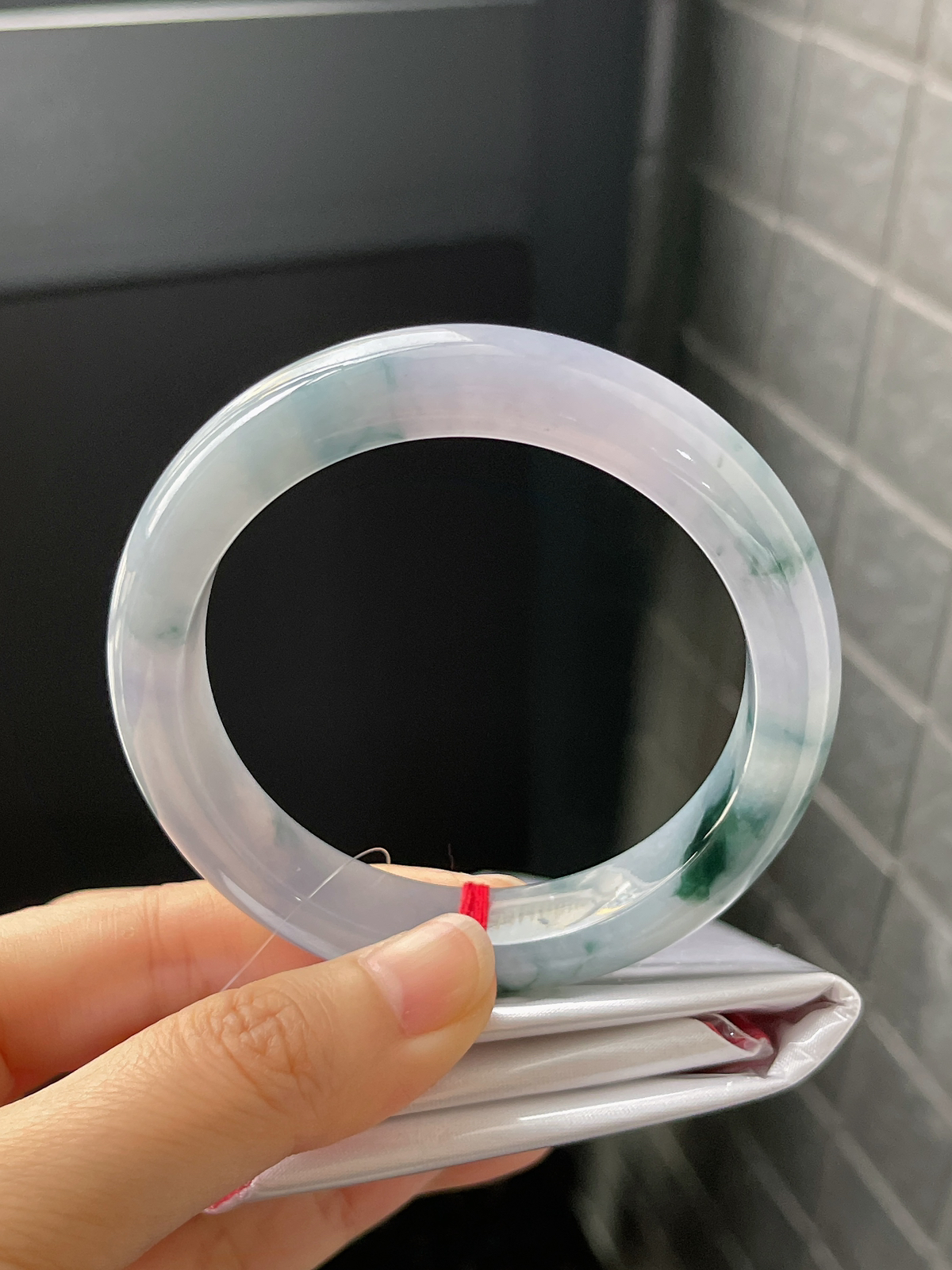 正圈56圈口，翡翠飘花手镯