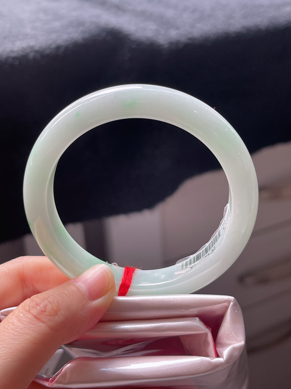 正圈56圈口，翡翠糯化种飘花手镯