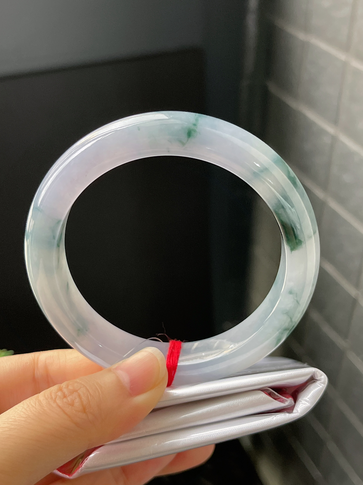 正圈56圈口，翡翠飘花手镯