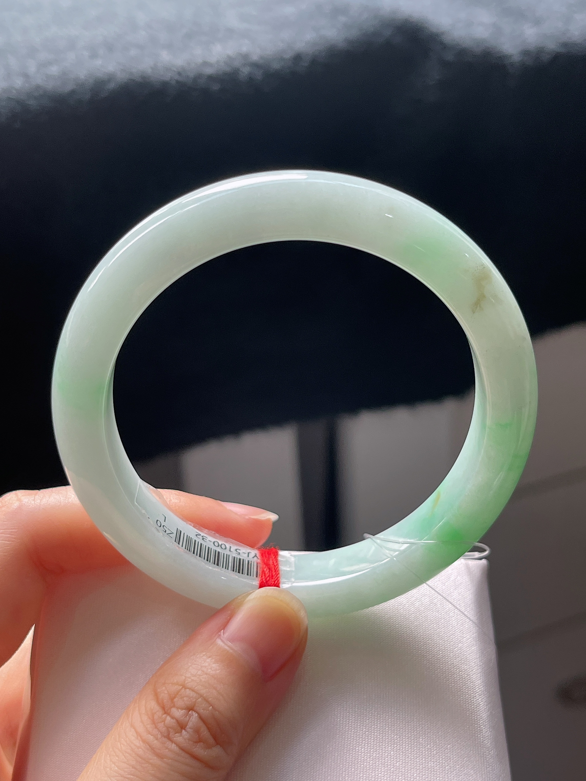 正圈56圈口，翡翠糯化种飘花手镯