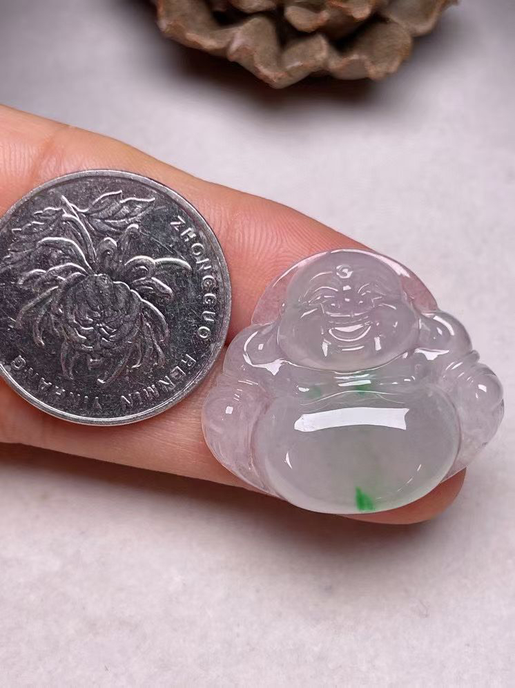 冰种飘绿【佛公】吊坠，种水好，玉质细腻 ，卖相好