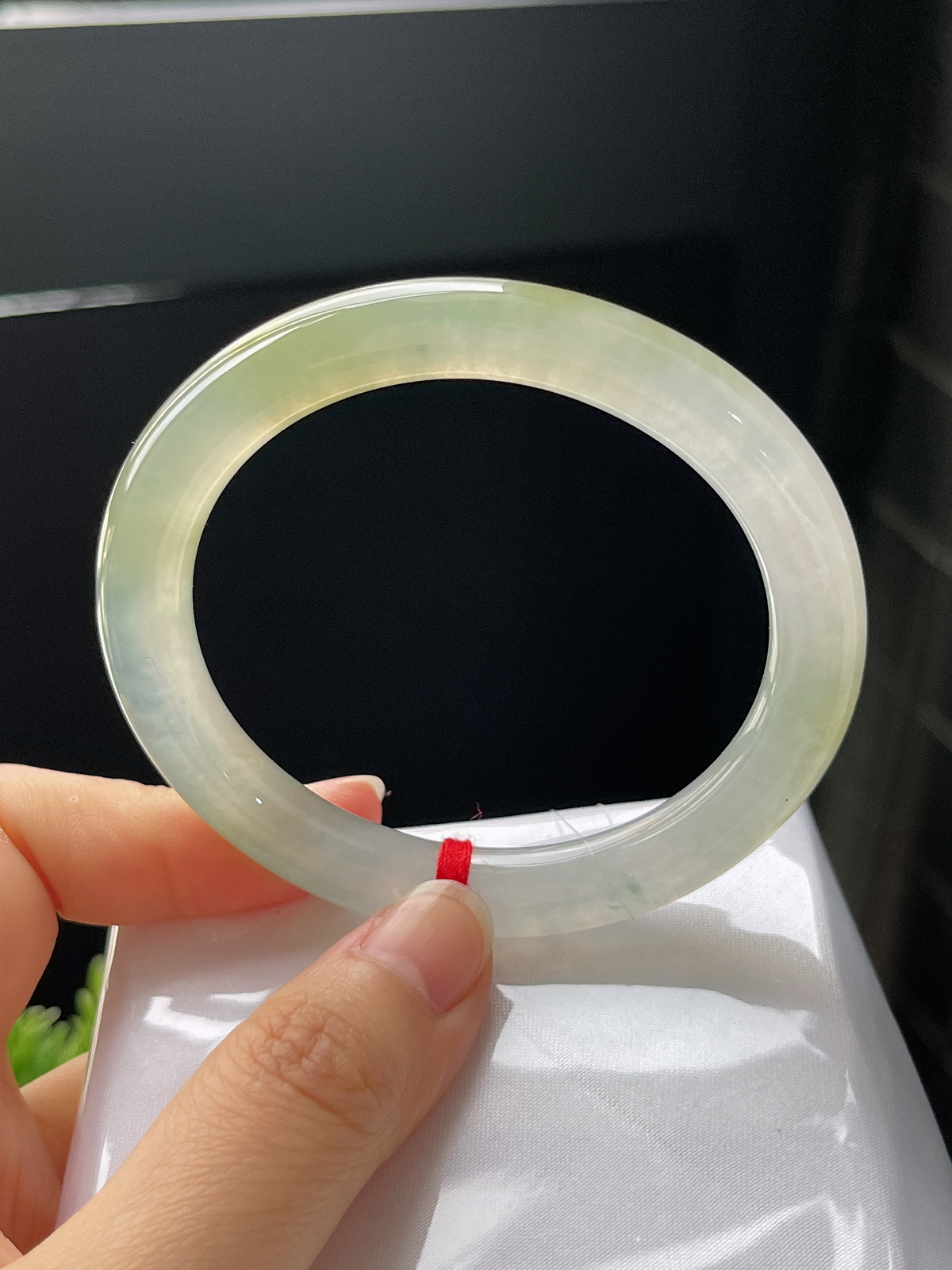 贵妃镯55圈口，翡翠冰种黄色手镯