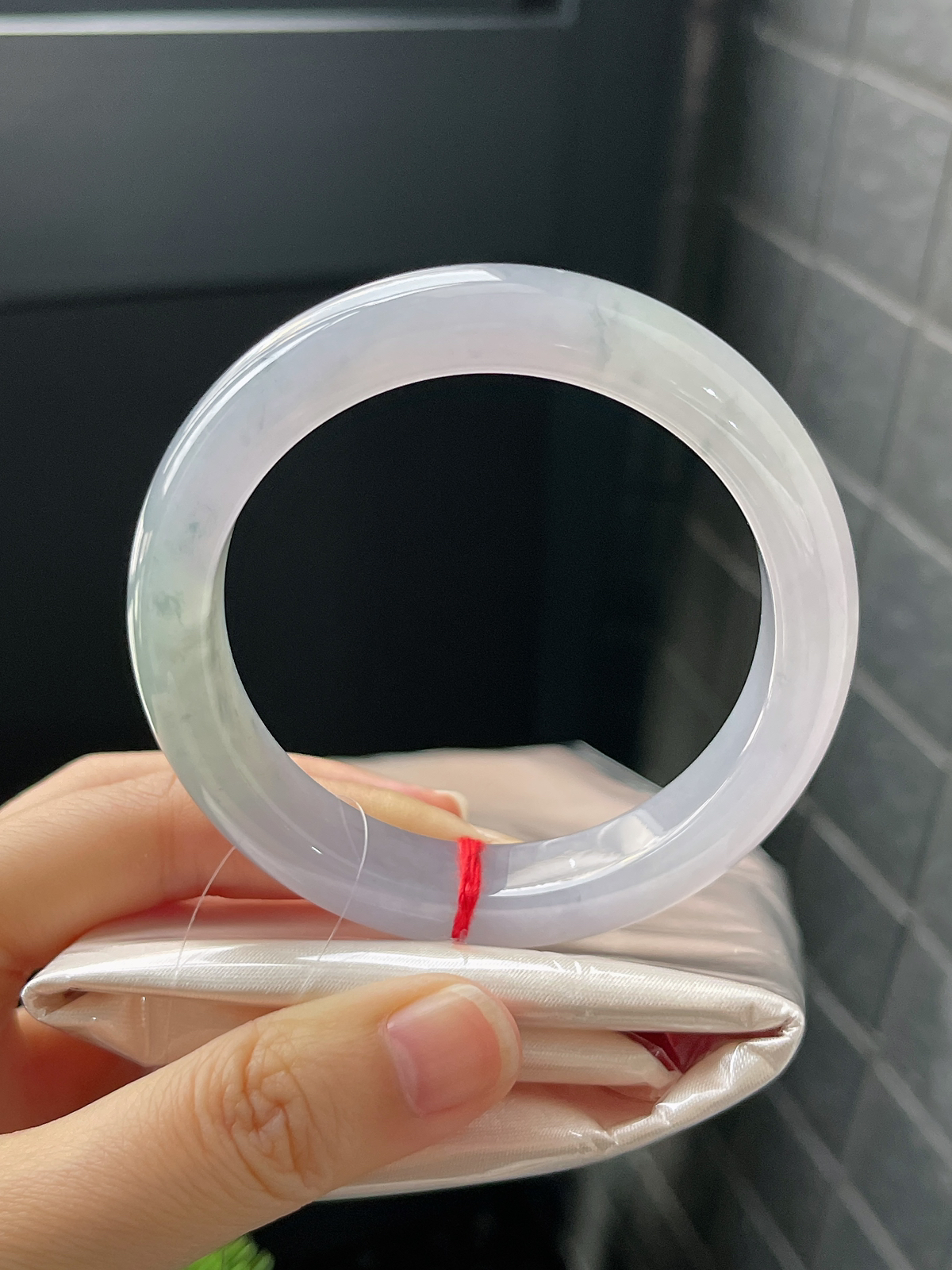 正圈55.4圈口，翡翠冰糯种淡紫色手镯