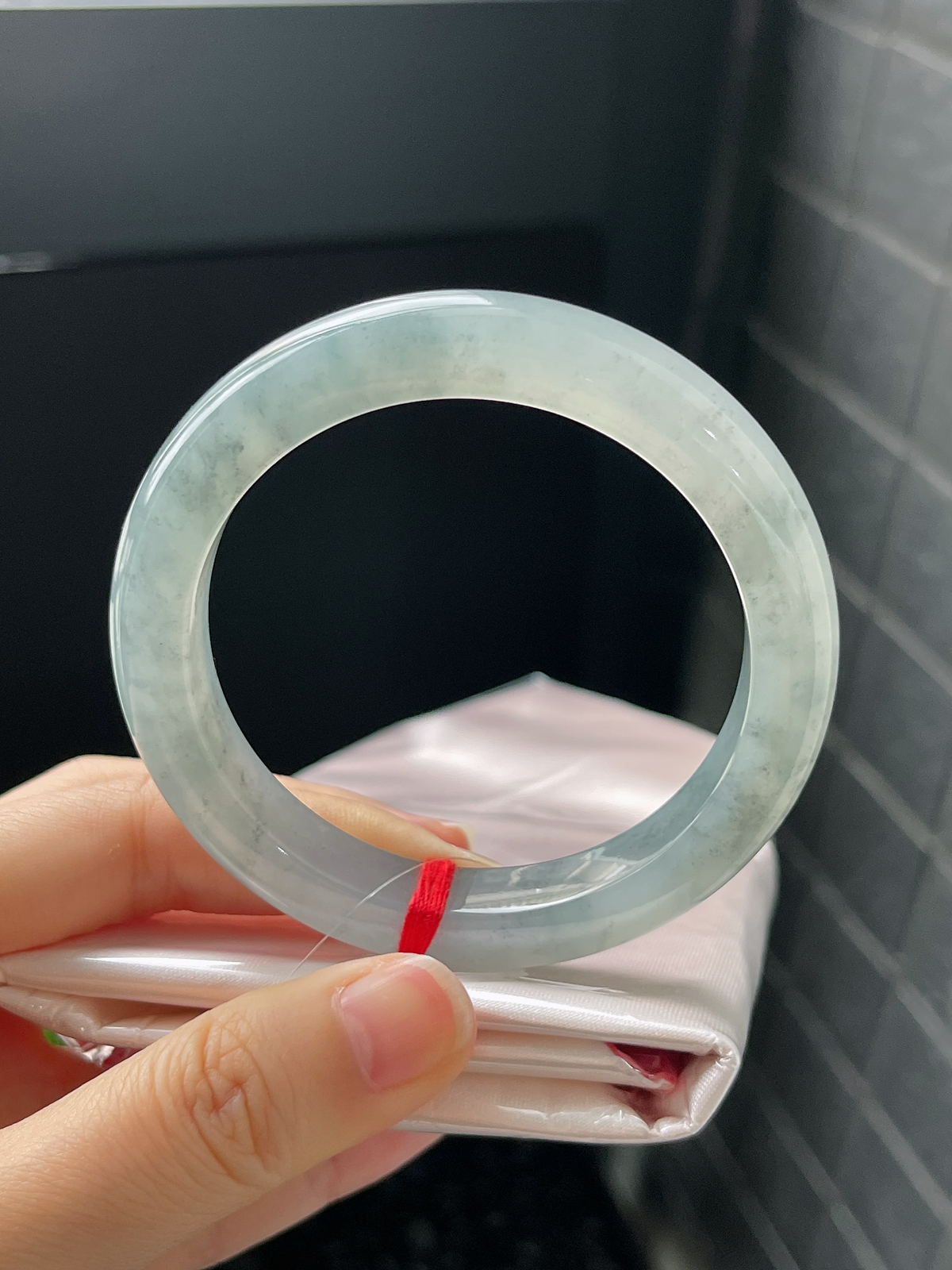 正圈53.9圈口，翡翠冰糯种灰蓝色手镯