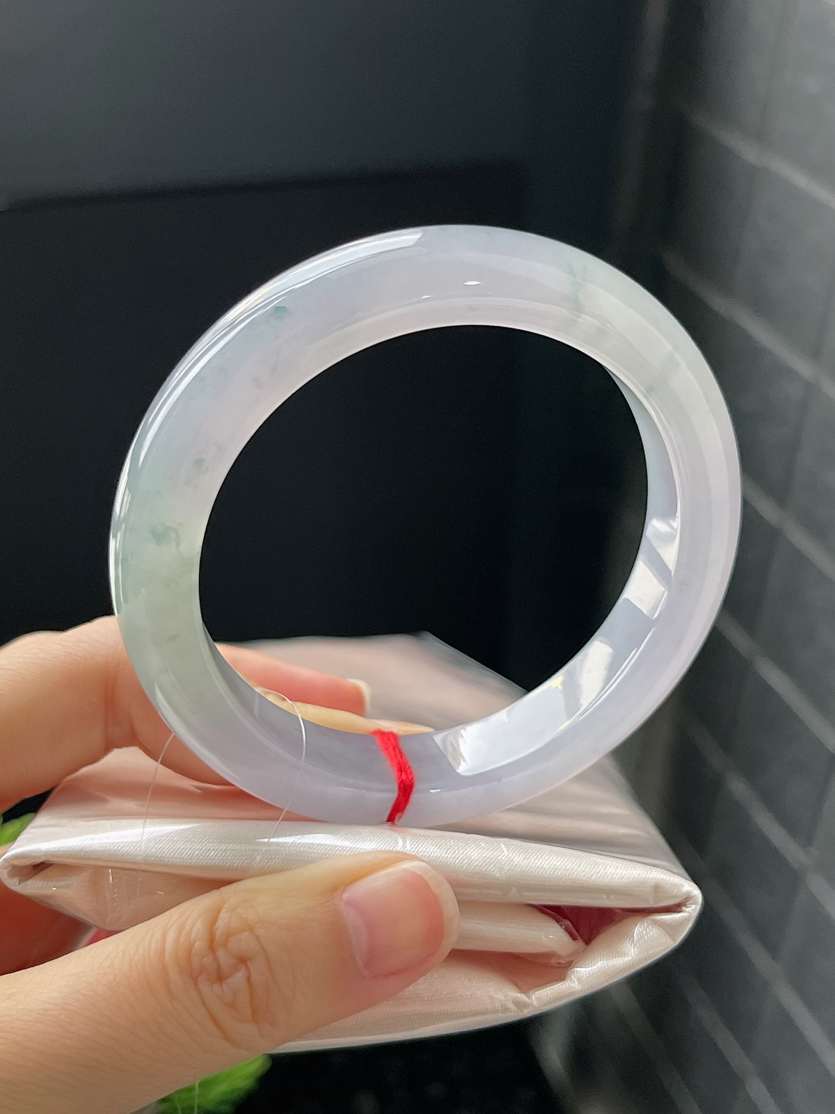 正圈55.4圈口，翡翠冰糯种淡紫色手镯