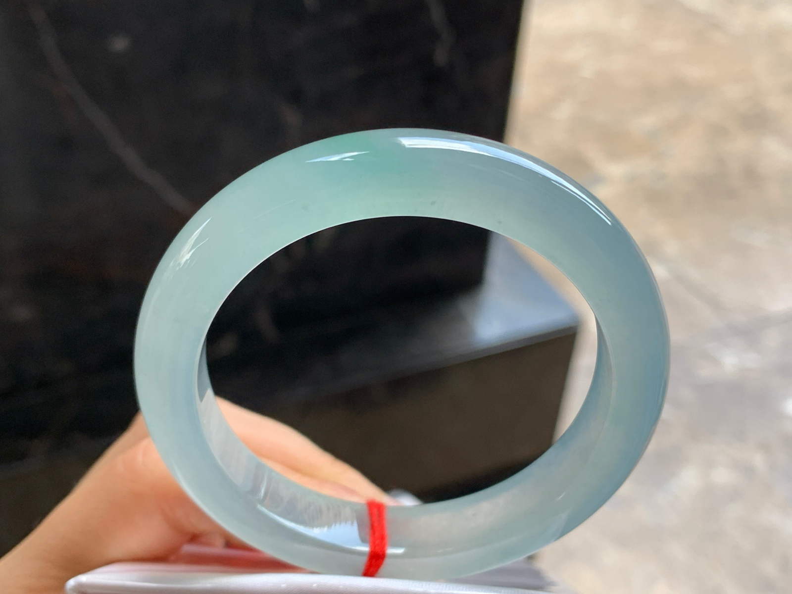 56-11.8-9

冰种晴底手镯^_^透亮