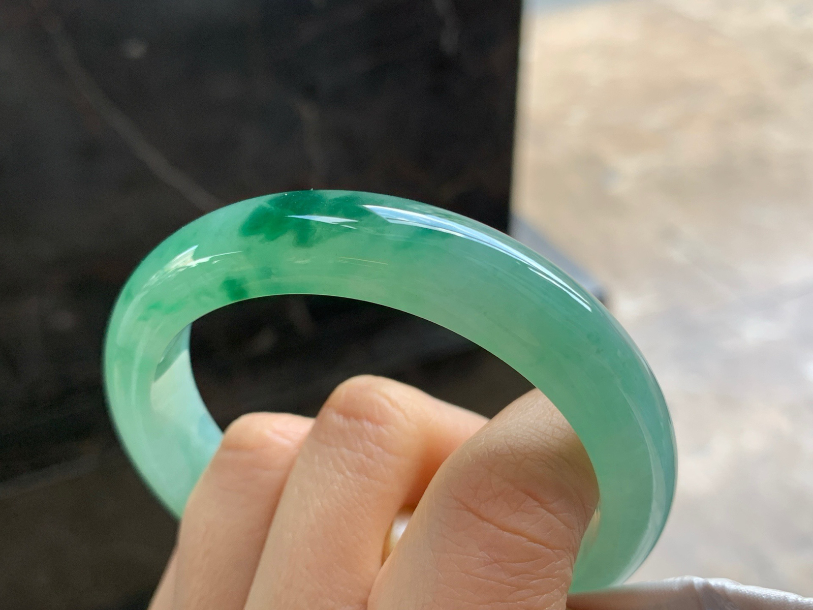 55-12-8.5

晴绿手镯^_^飘花灵韵