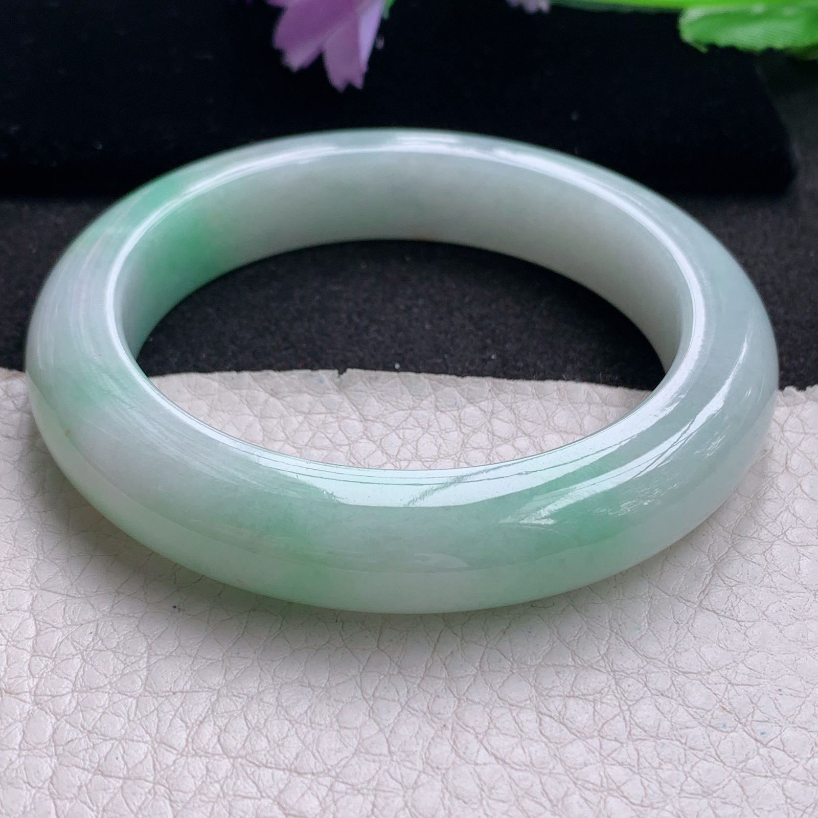 z实拍58*12.5*10.3平安镯 天然缅甸翡翠A货手镯飘绿厚装正圈玉手环