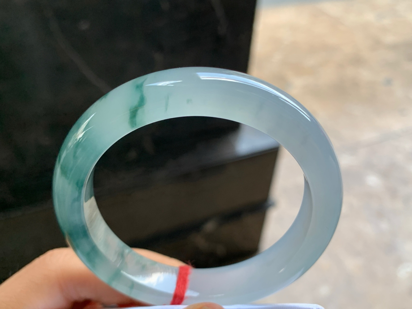 53.5-12-8.3

蓝花手镯^_^飘花灵韵 冰透