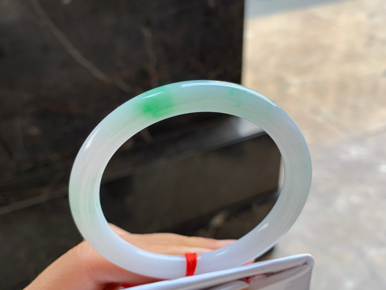 54-8

飘绿细条^_^色阳