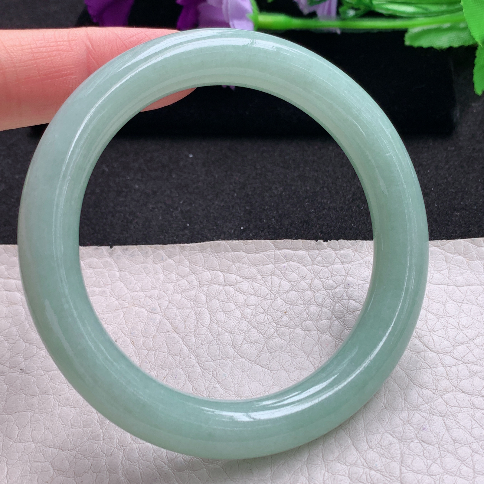 nr甜美款58*10.6美人镯 天然缅甸翡翠A货手镯晴绿圆条清秀玉手环