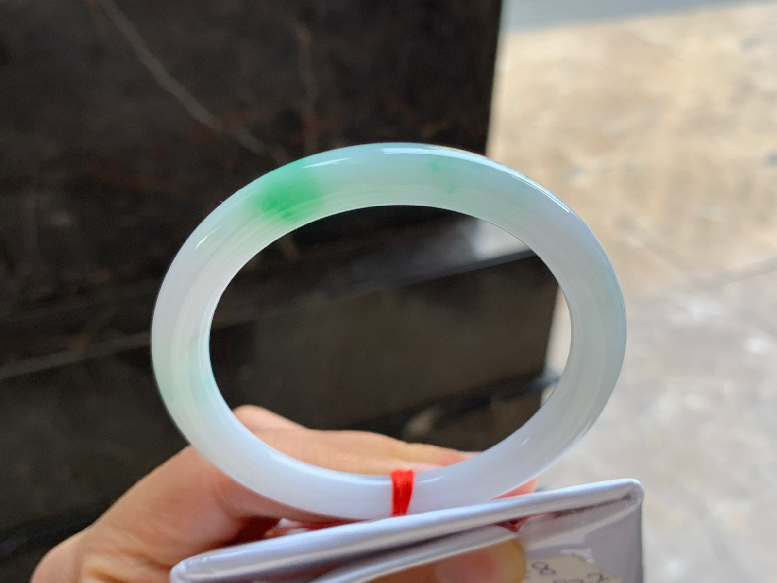 54-8

飘绿细条^_^色阳