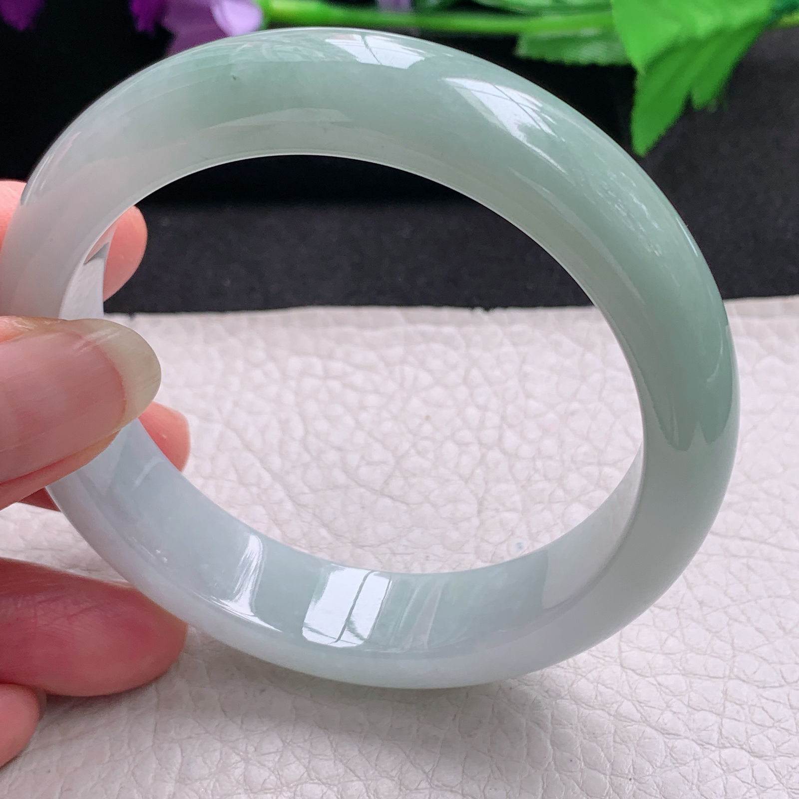 js实拍58*14.2*8.8招财镯 缅甸翡翠a货玉手镯精美半山水正圈玉手环