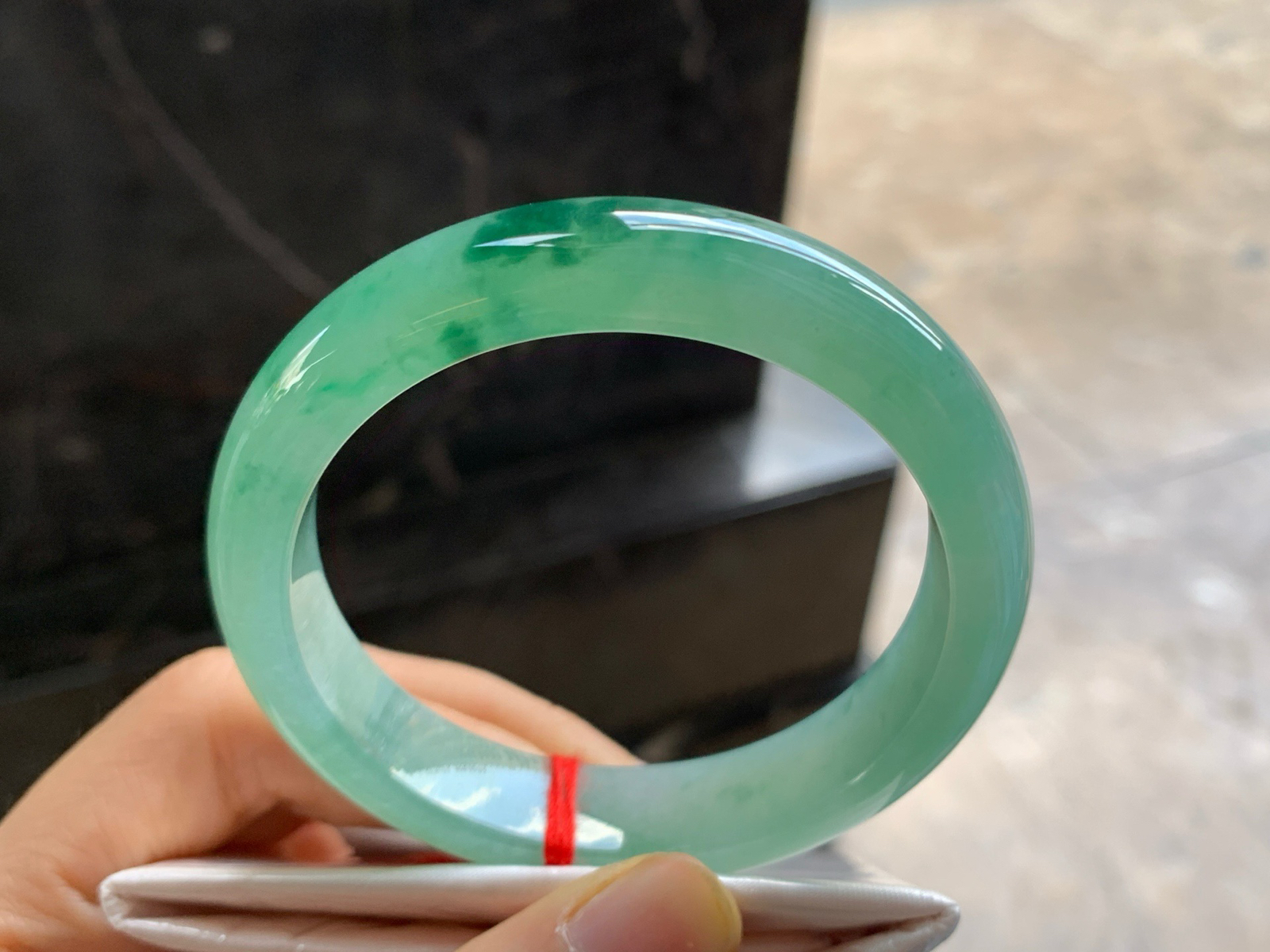 55-12-8.5

晴绿手镯^_^飘花灵韵