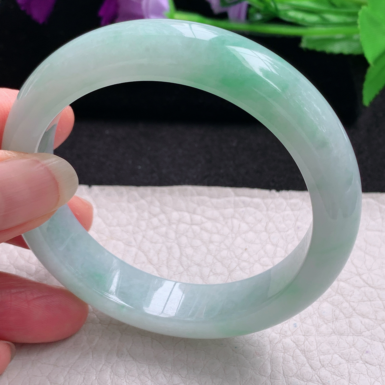 js清新款55.5*13.6*8.7平安镯 缅甸翡翠a货玉手镯精美胶感飘绿正圈玉手环