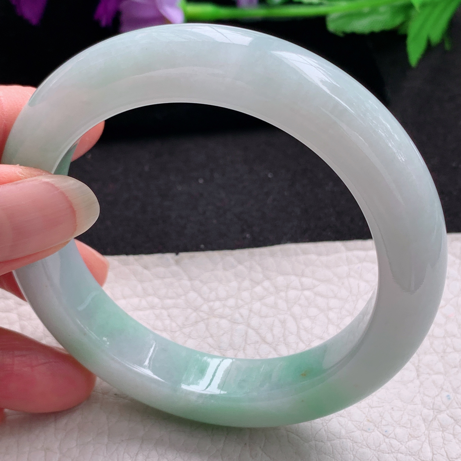 z实拍58*12.5*10.3平安镯 天然缅甸翡翠A货手镯飘绿厚装正圈玉手环