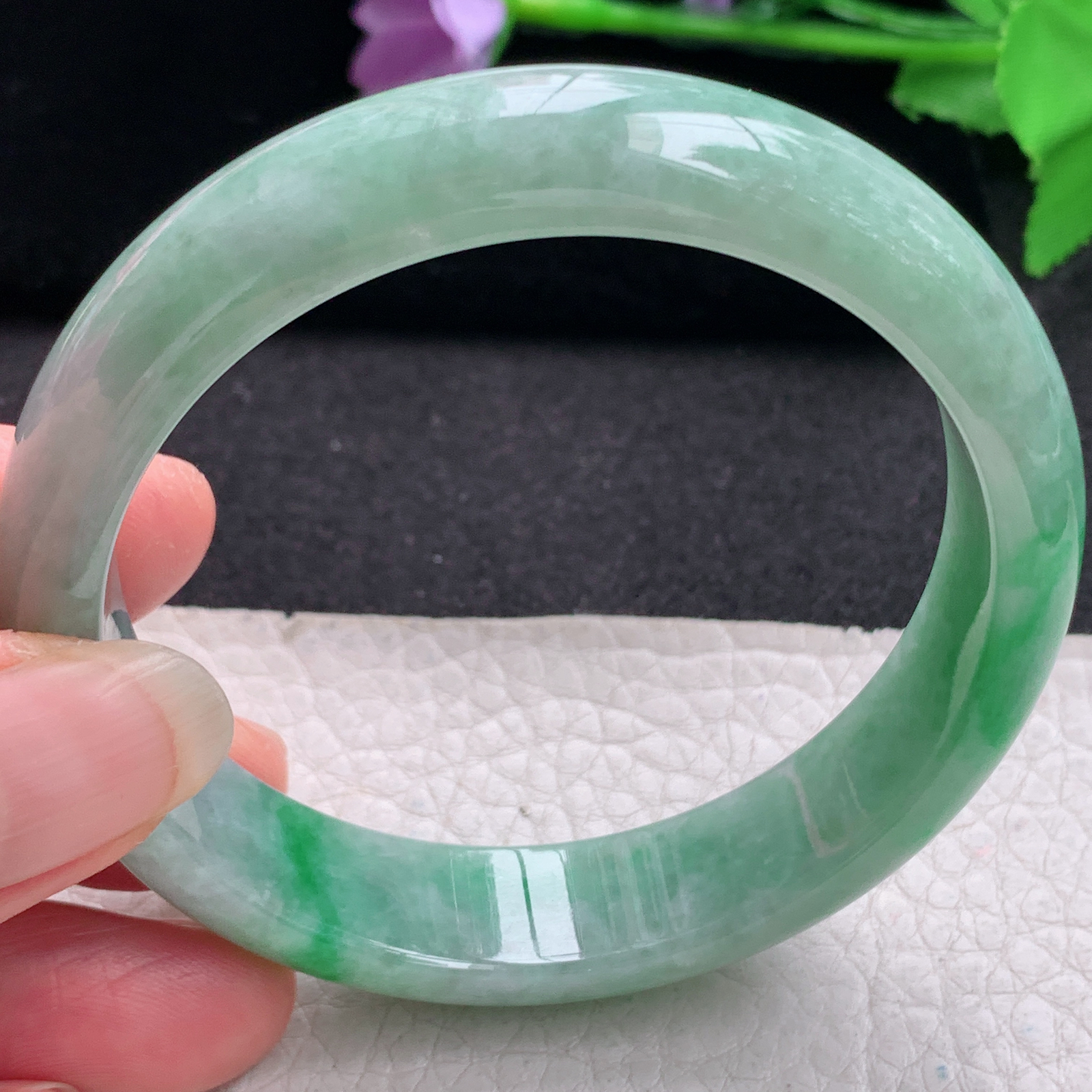 hh辣绿款57*13.2*7.2平安镯 缅甸翡翠a货玉手镯精美水润辣色正圈玉手环