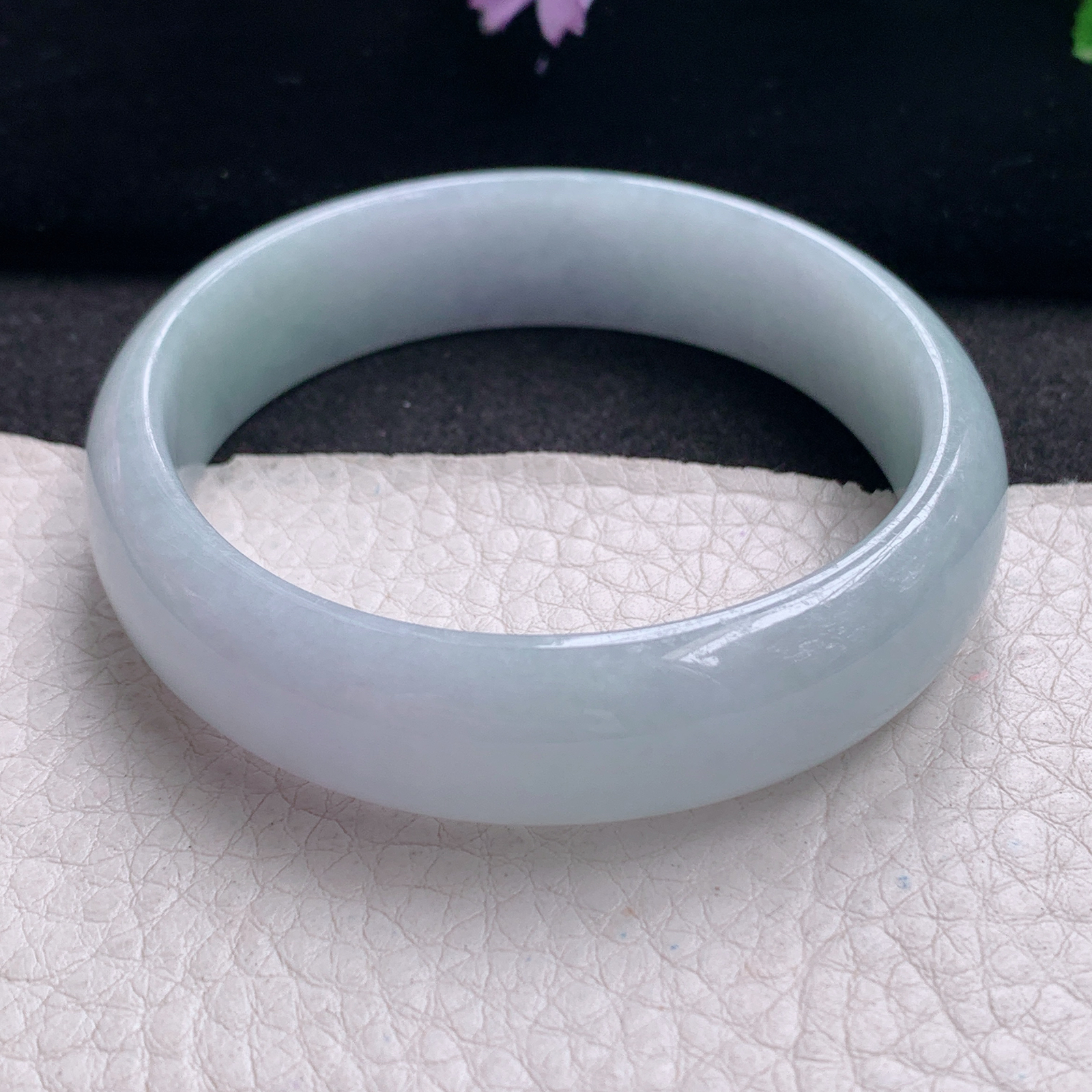 hh纯美款58*52.4*14*6.5贵妃镯 缅甸翡翠a货玉手镯精美淡紫蛋形玉手环