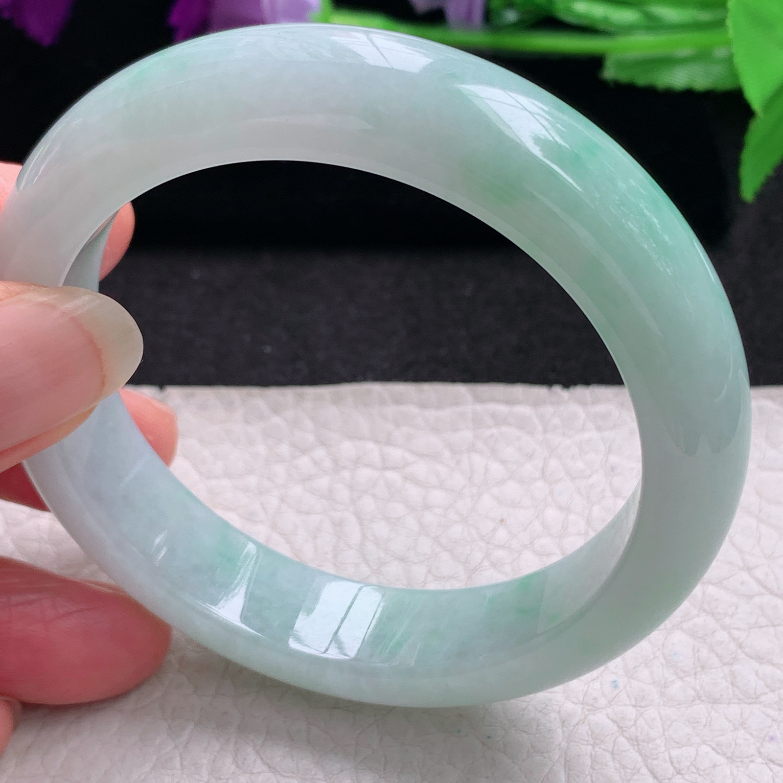 js清新款55.5*13.6*8.7平安镯 缅甸翡翠a货玉手镯精美胶感飘绿正圈玉手环