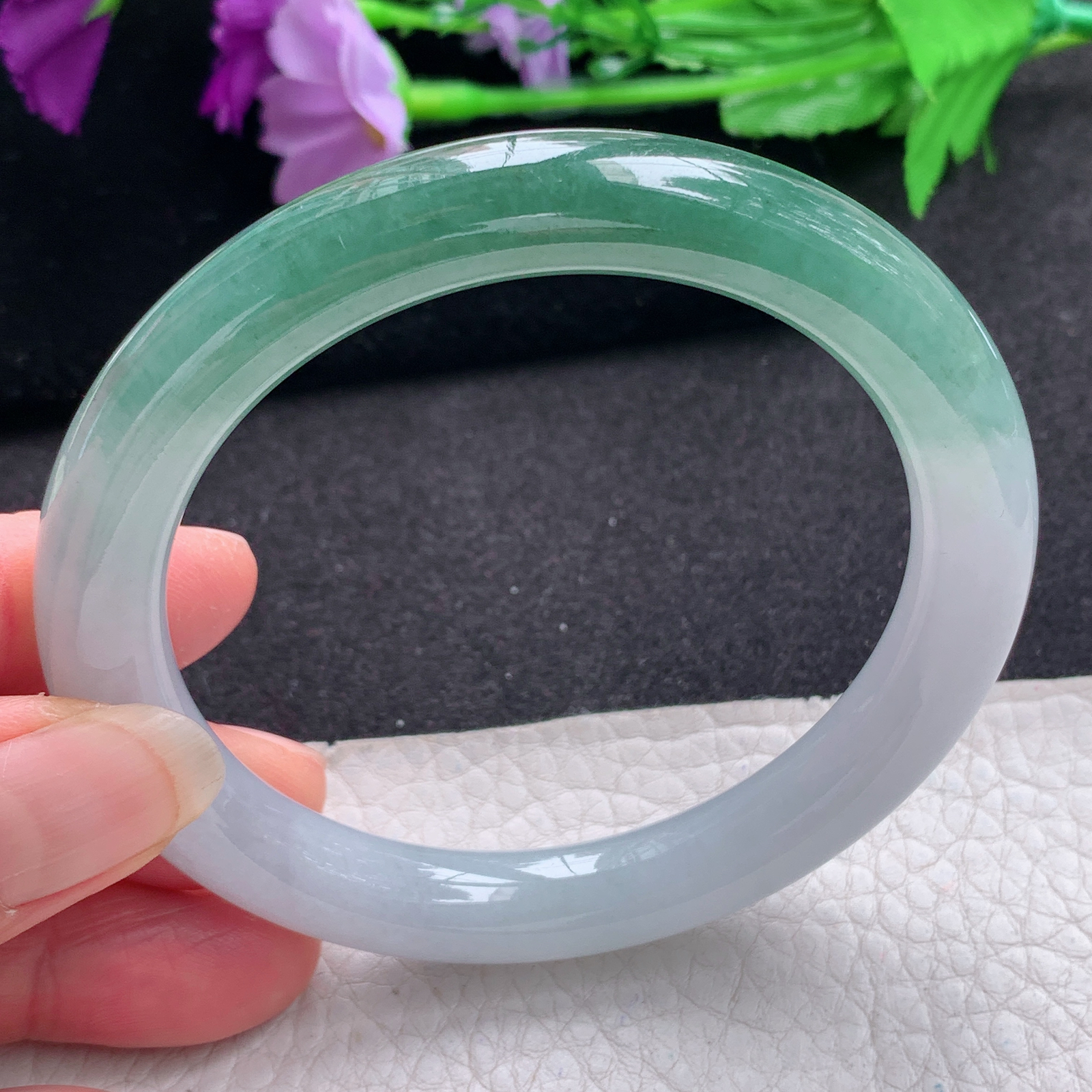 xc大圈口60*9.9招财美人镯 天然缅甸翡翠A货手镯双彩圆条玉手环