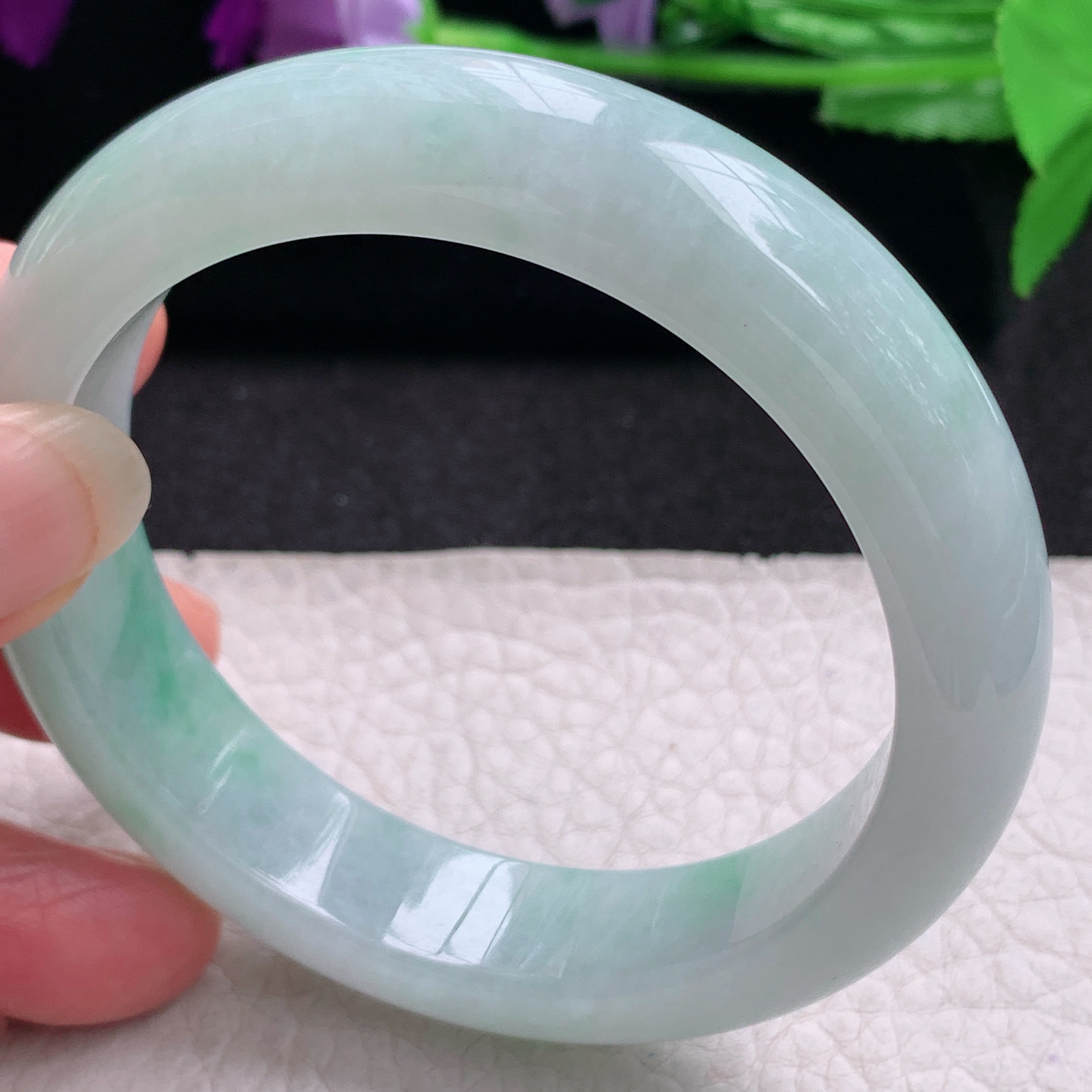 js清新款55.5*13.6*8.7平安镯 缅甸翡翠a货玉手镯精美胶感飘绿正圈玉手环