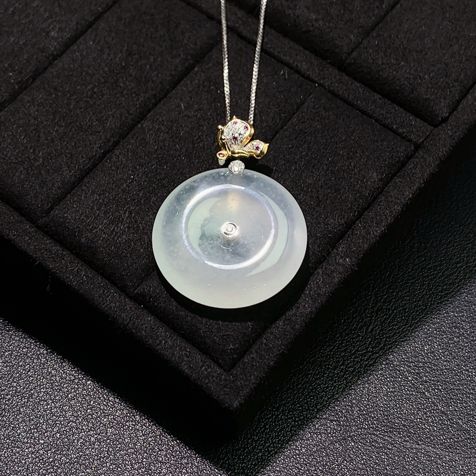 冰润起胶平安扣吊坠 尺寸39.5-29.3-6.1毫米