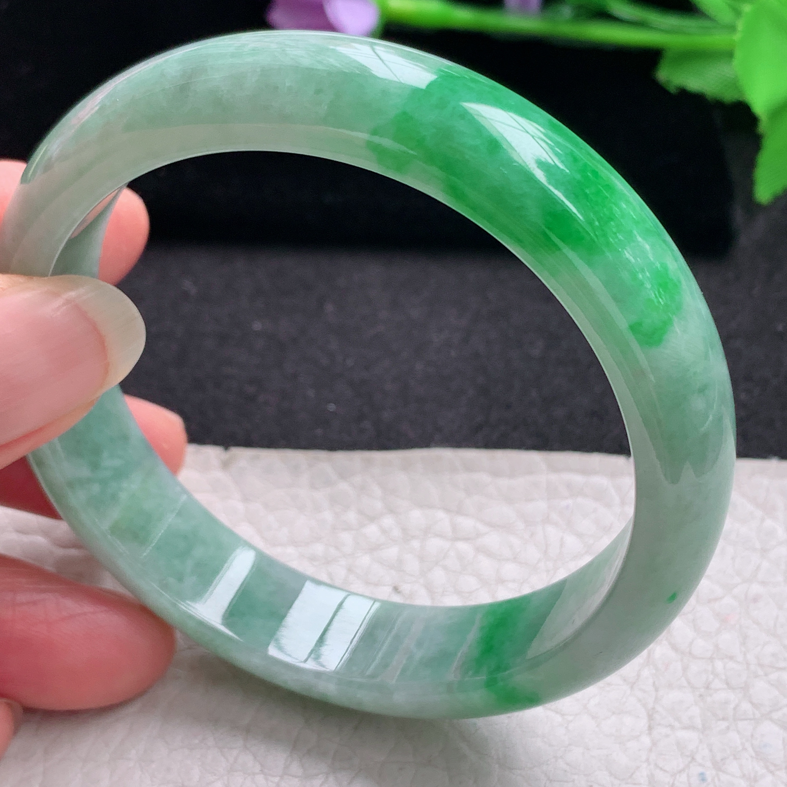 hh辣绿款57*13.2*7.2平安镯 缅甸翡翠a货玉手镯精美水润辣色正圈玉手环