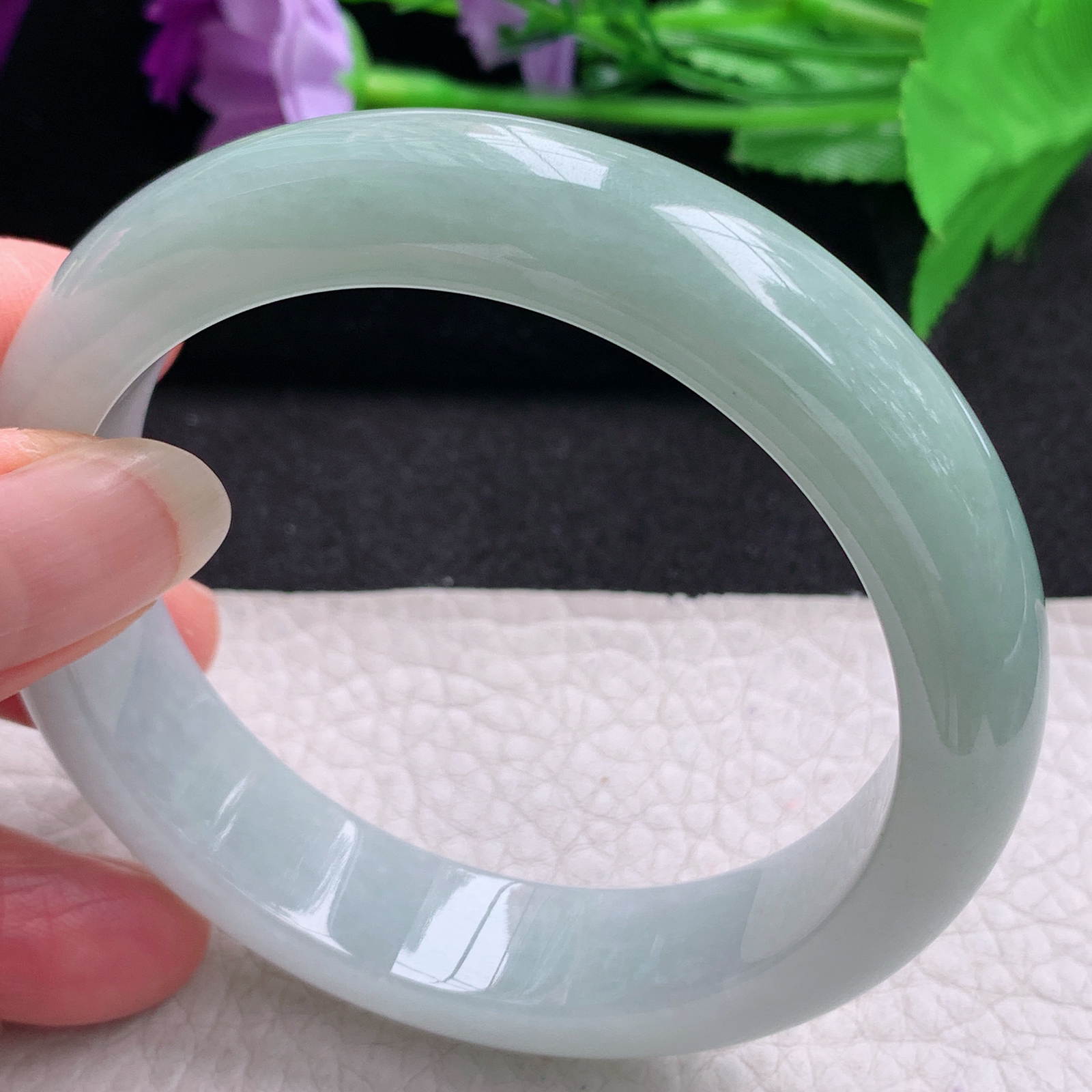 js实拍58*14.2*8.8招财镯 缅甸翡翠a货玉手镯精美半山水正圈玉手环