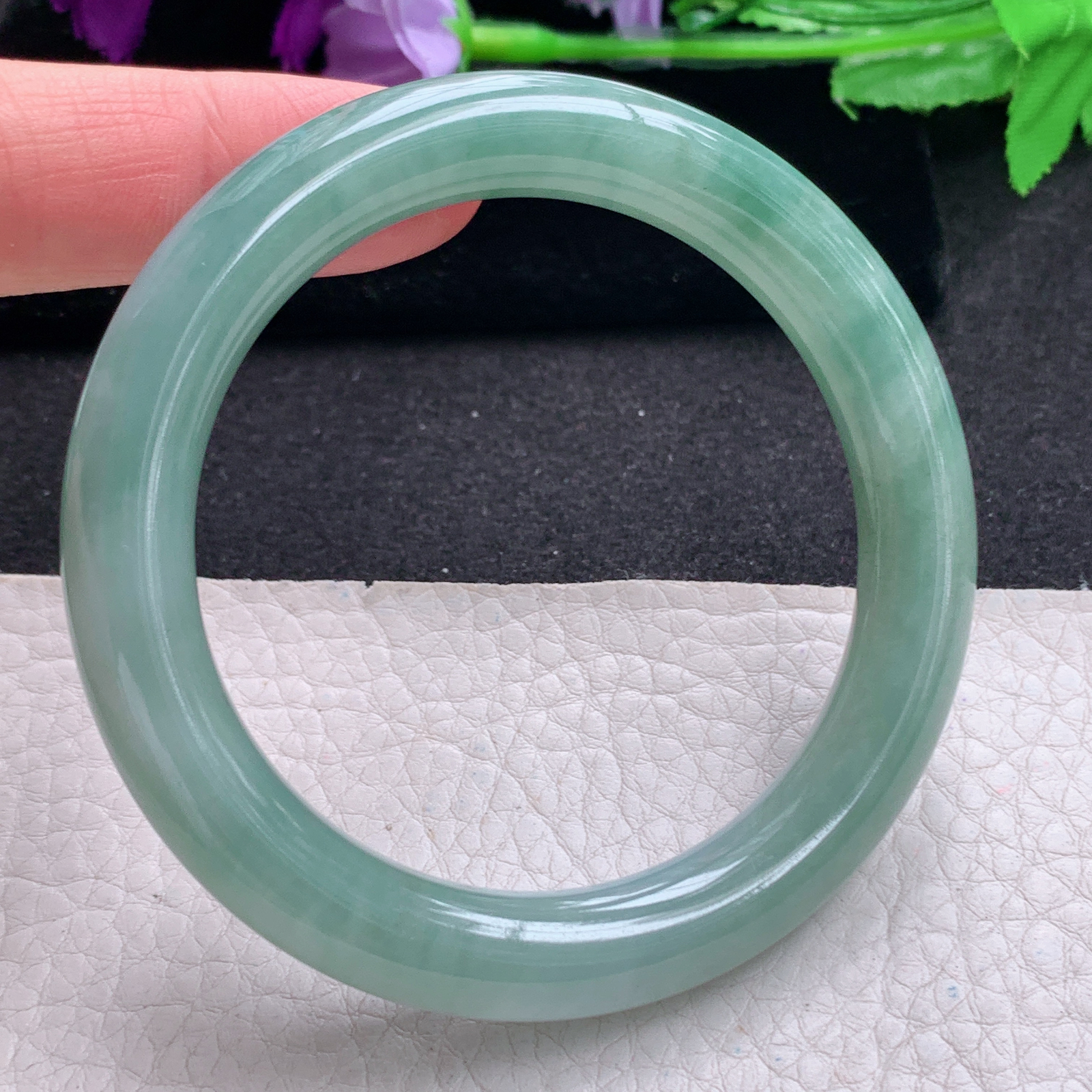 z实拍54.5*10.3*9.8美人镯 天然缅甸翡翠A货手镯秀气韵味圆条玉手环